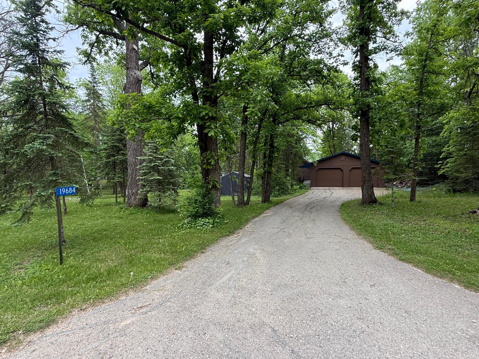 1983 single family home for sale at 19684 Lake Julia Drive NW in Bemidji, MN — 2 bed, 2 bath (photo 7 of 28)