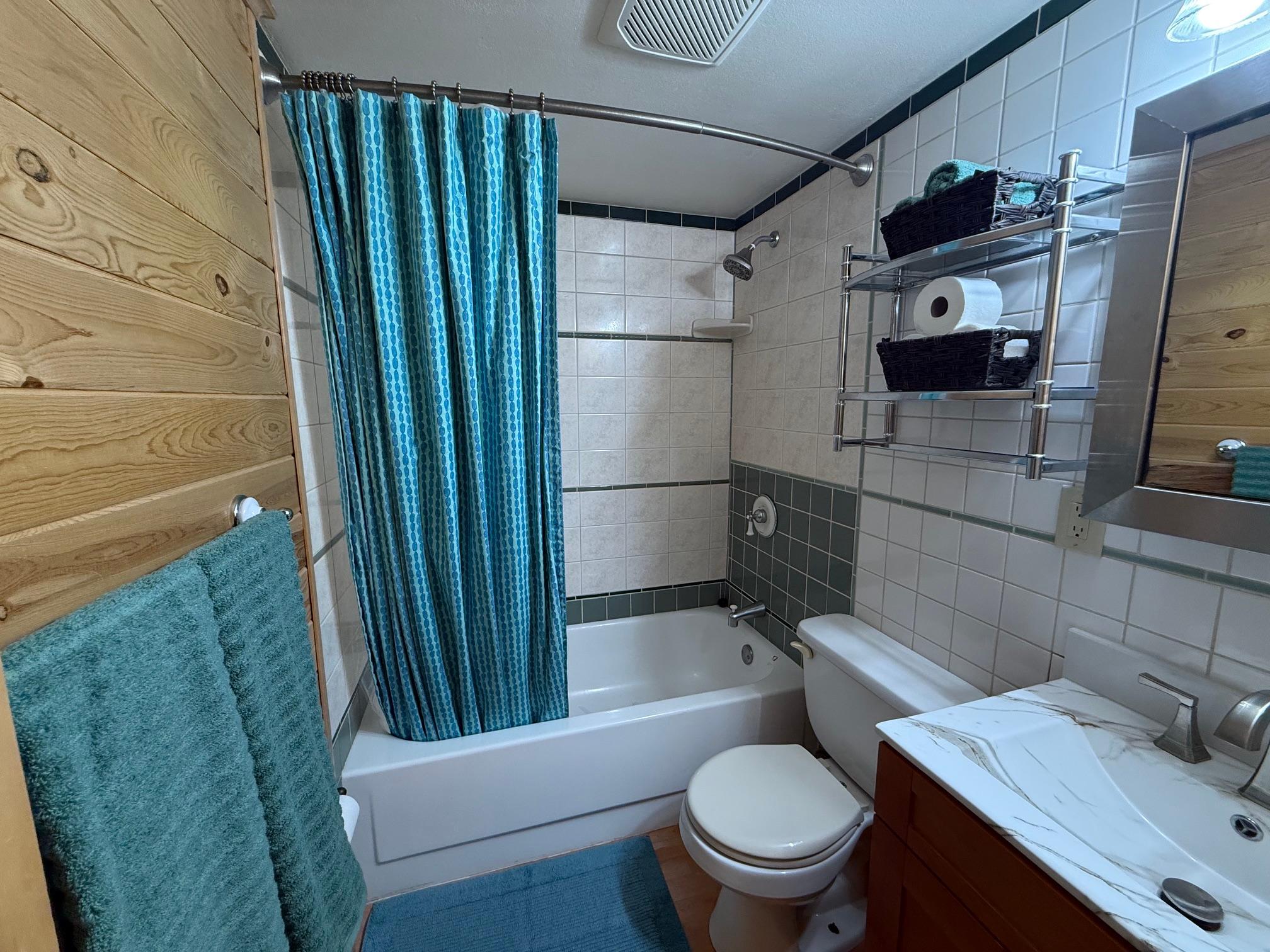 2005 single family home for sale at 104 6th Street SE in Bemidji, MN — 2 bed, 2 bath (photo 13 of 37)