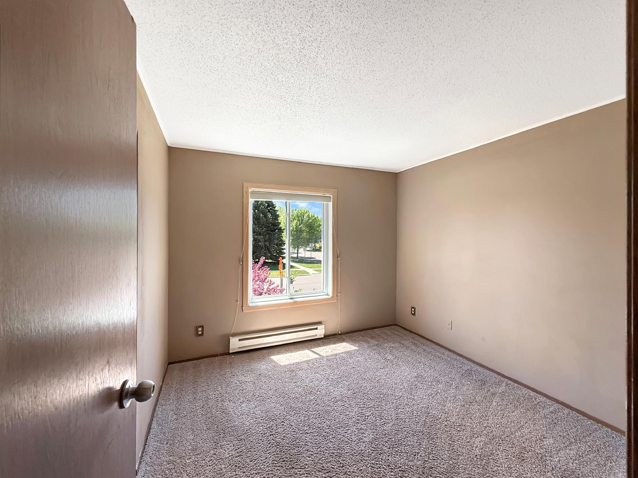 1731 27th Avenue S, Fargo ND 58103 - Photo 16 of 23
