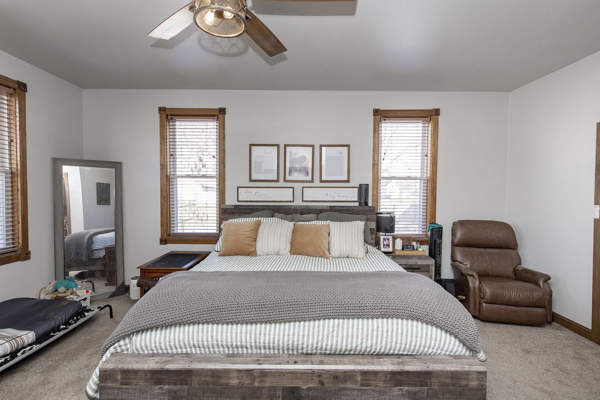 2010 single family home for sale at 605 Ingalls Avenue in Hope, ND — 2 bed, 2 bath (photo 23 of 47)