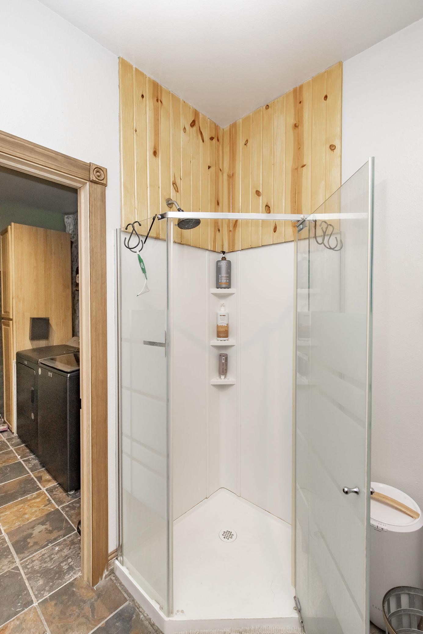 2010 single family home for sale at 605 Ingalls Avenue in Hope, ND — 2 bed, 2 bath (photo 36 of 47)