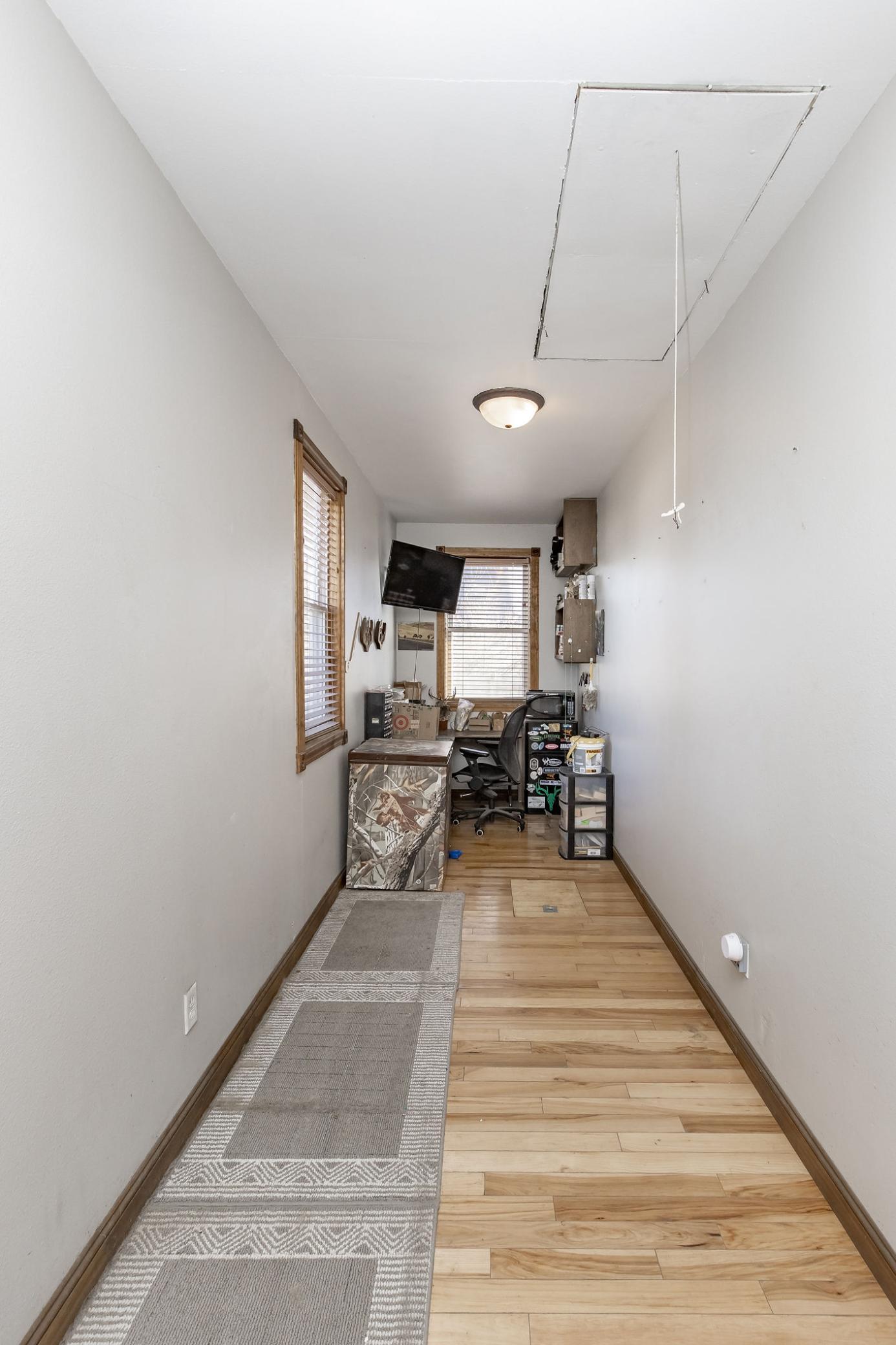 2010 single family home for sale at 605 Ingalls Avenue in Hope, ND — 2 bed, 2 bath (photo 39 of 47)