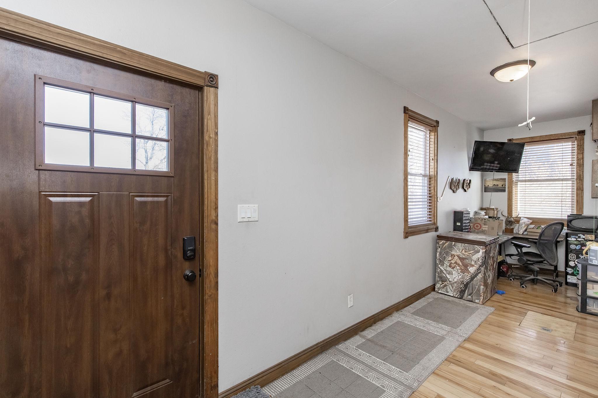 2010 single family home for sale at 605 Ingalls Avenue in Hope, ND — 2 bed, 2 bath (photo 40 of 47)