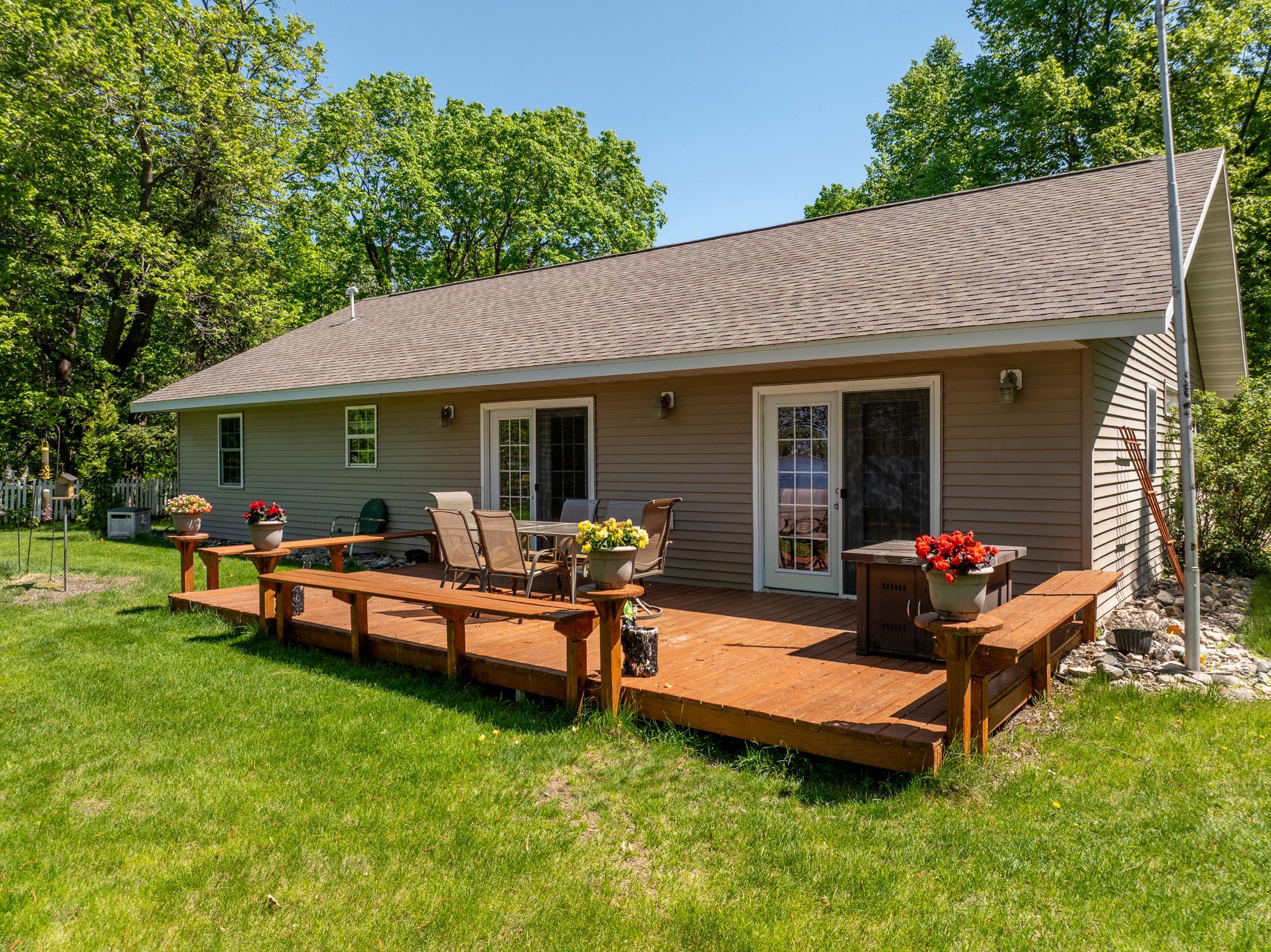 2011 single family home for sale at 44585 Monument Beach Loop in Pelican Rapids, MN — 3 bed, 2 bath