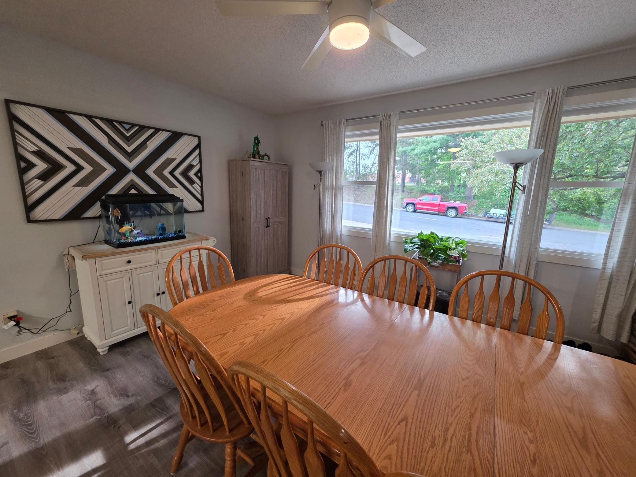 1976 single family home for sale at 520 SW 5th Avenue in Grand Rapids, MN — 7 bed, 2 bath (photo 15 of 57)