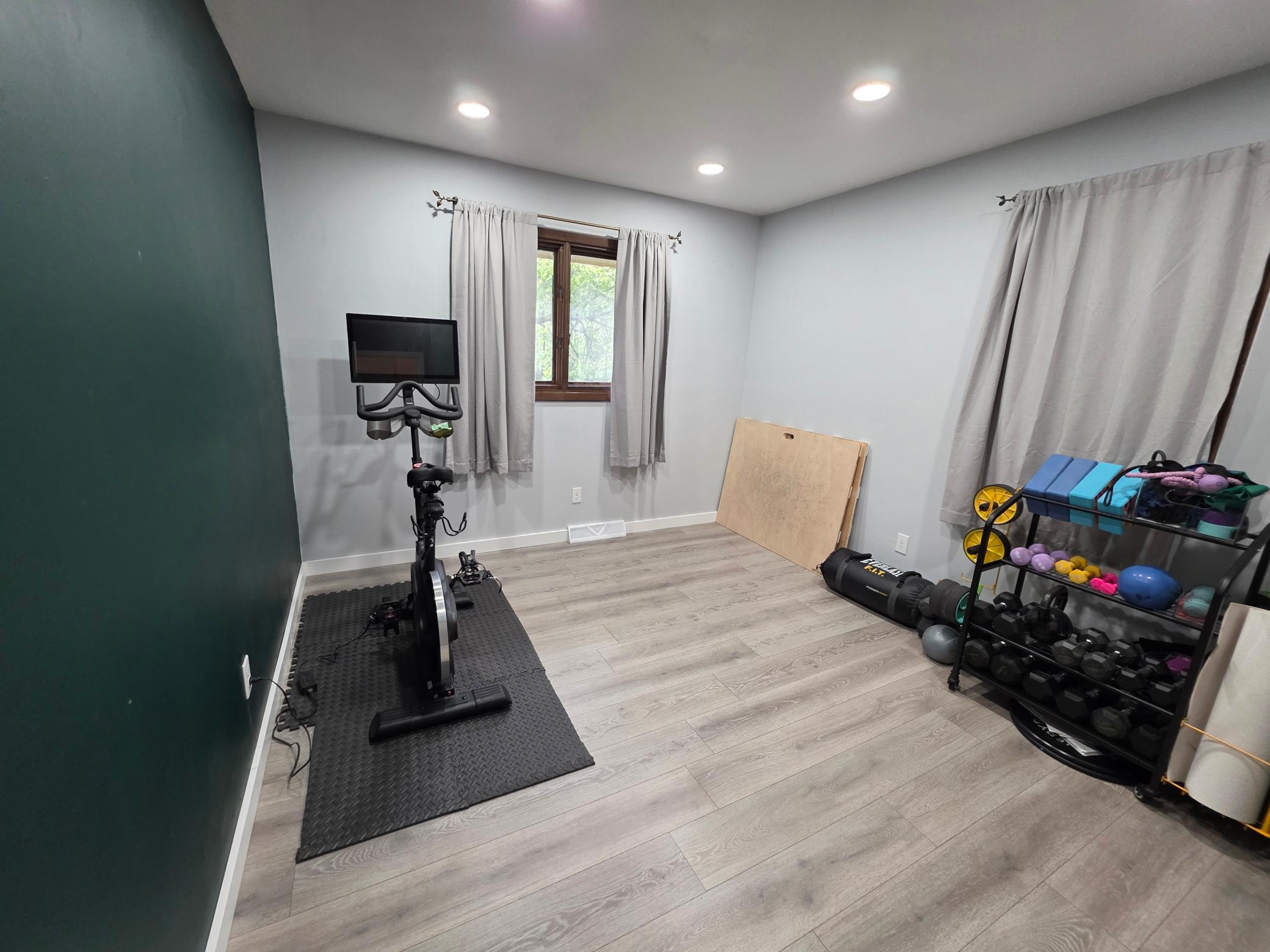 1976 single family home for sale at 520 SW 5th Avenue in Grand Rapids, MN — 7 bed, 2 bath (photo 30 of 57)
