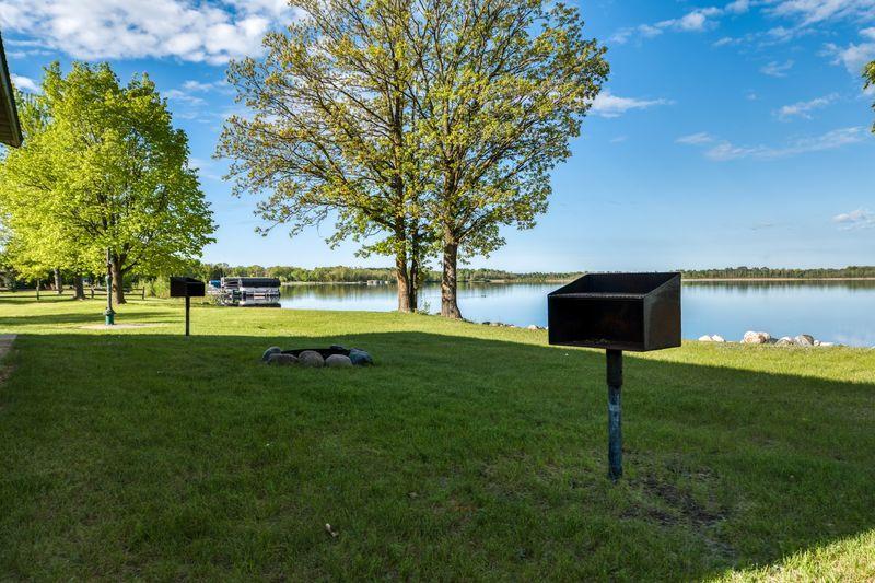 1998 single family home for sale at 514 Scenic Shore Lane SW in Bemidji, MN — 2 bed, 2 bath (photo 25 of 31)