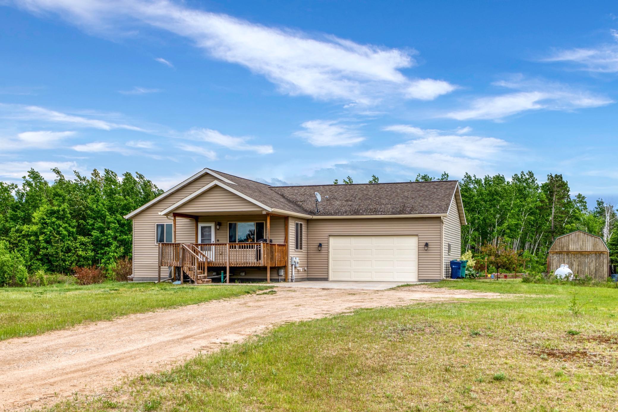 2007 single family home for sale at 4222 Deer Haven Court SW in Bemidji, MN — 4 bed, 2 bath (photo 2 of 59)