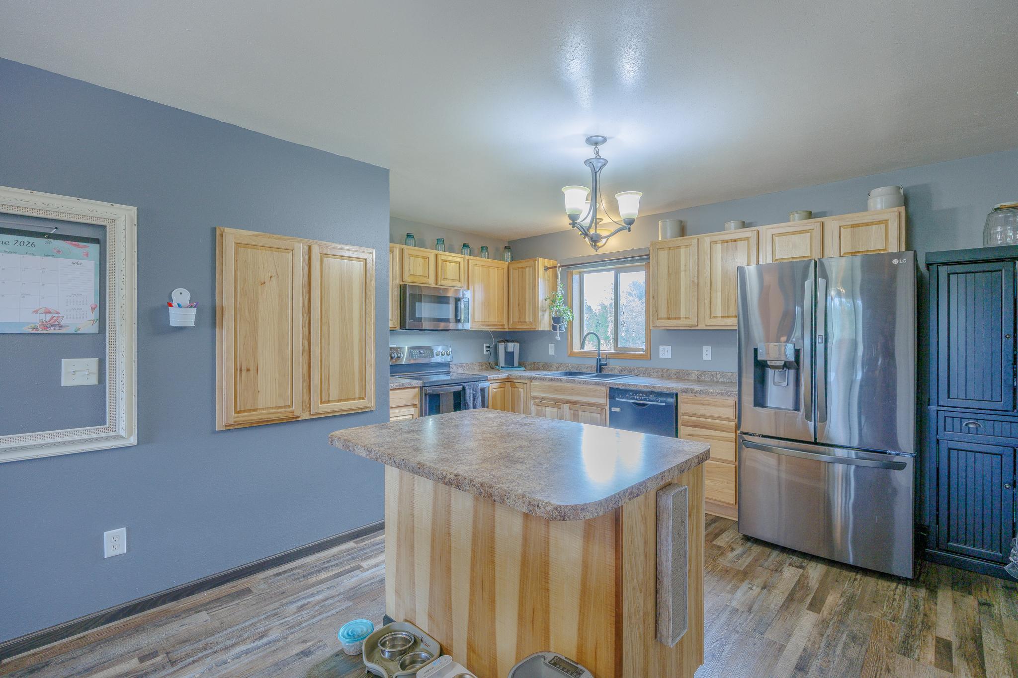 2007 single family home for sale at 4222 Deer Haven Court SW in Bemidji, MN — 4 bed, 2 bath (photo 12 of 59)