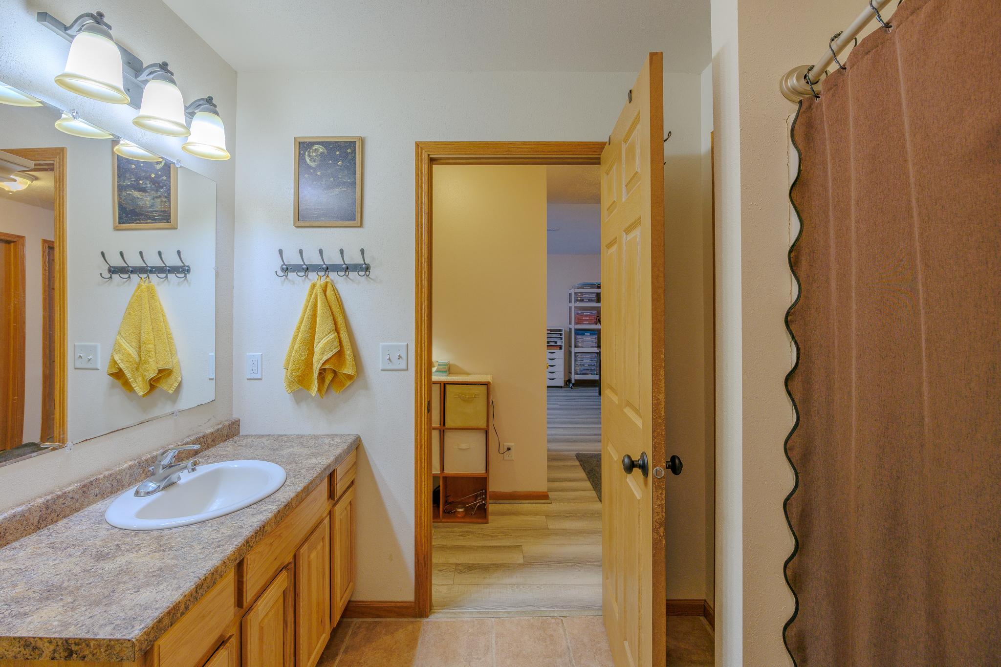 2007 single family home for sale at 4222 Deer Haven Court SW in Bemidji, MN — 4 bed, 2 bath (photo 29 of 59)
