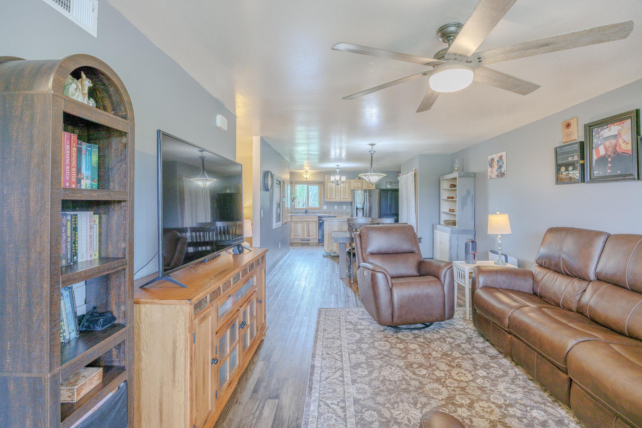 2007 single family home for sale at 4222 Deer Haven Court SW in Bemidji, MN — 4 bed, 2 bath (photo 4 of 59)