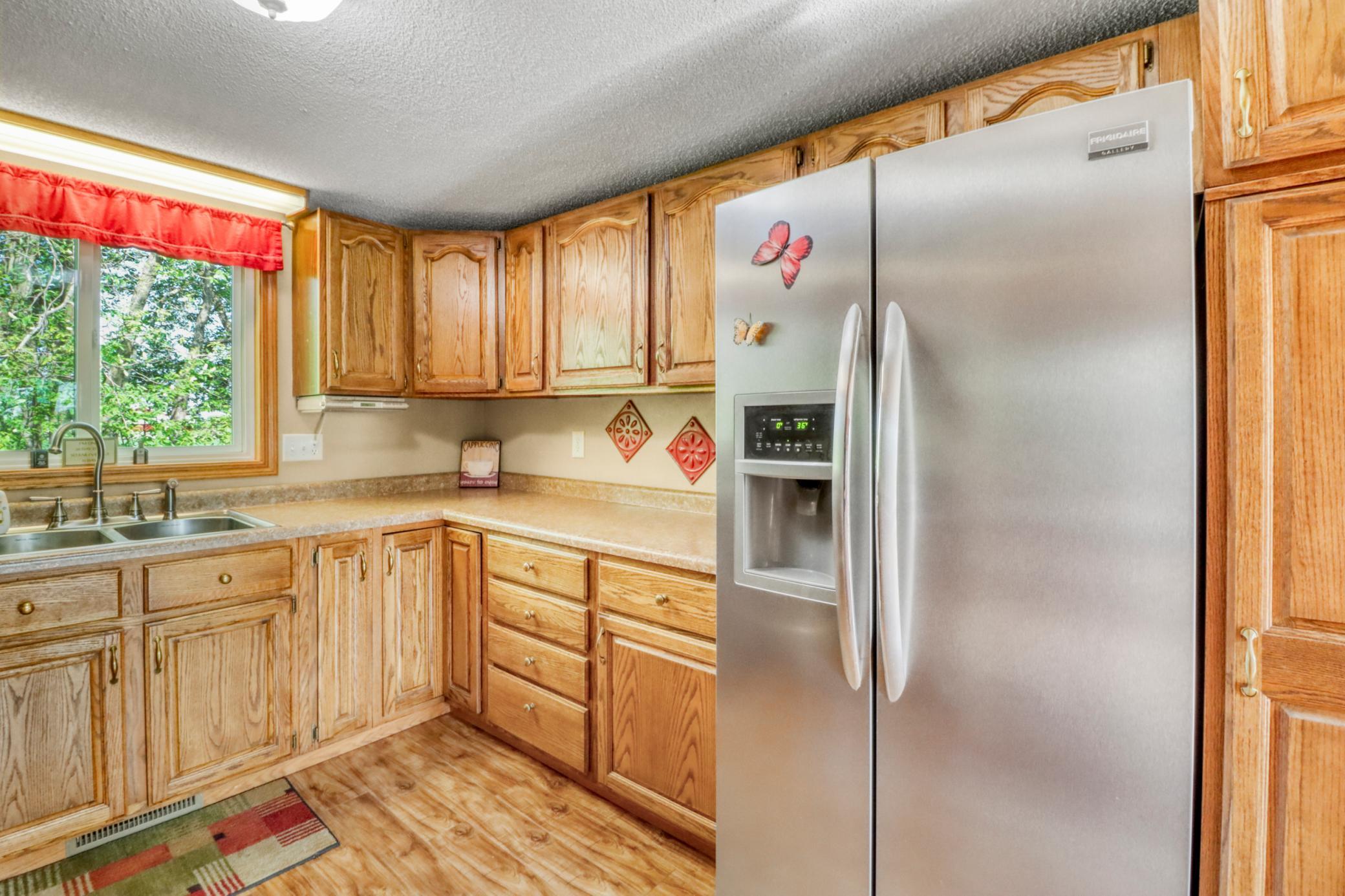 1965 single family home for sale at 23816 Wheeler Lake Road in Detroit Lakes, MN — 3 bed, 2 bath (photo 17 of 49)
