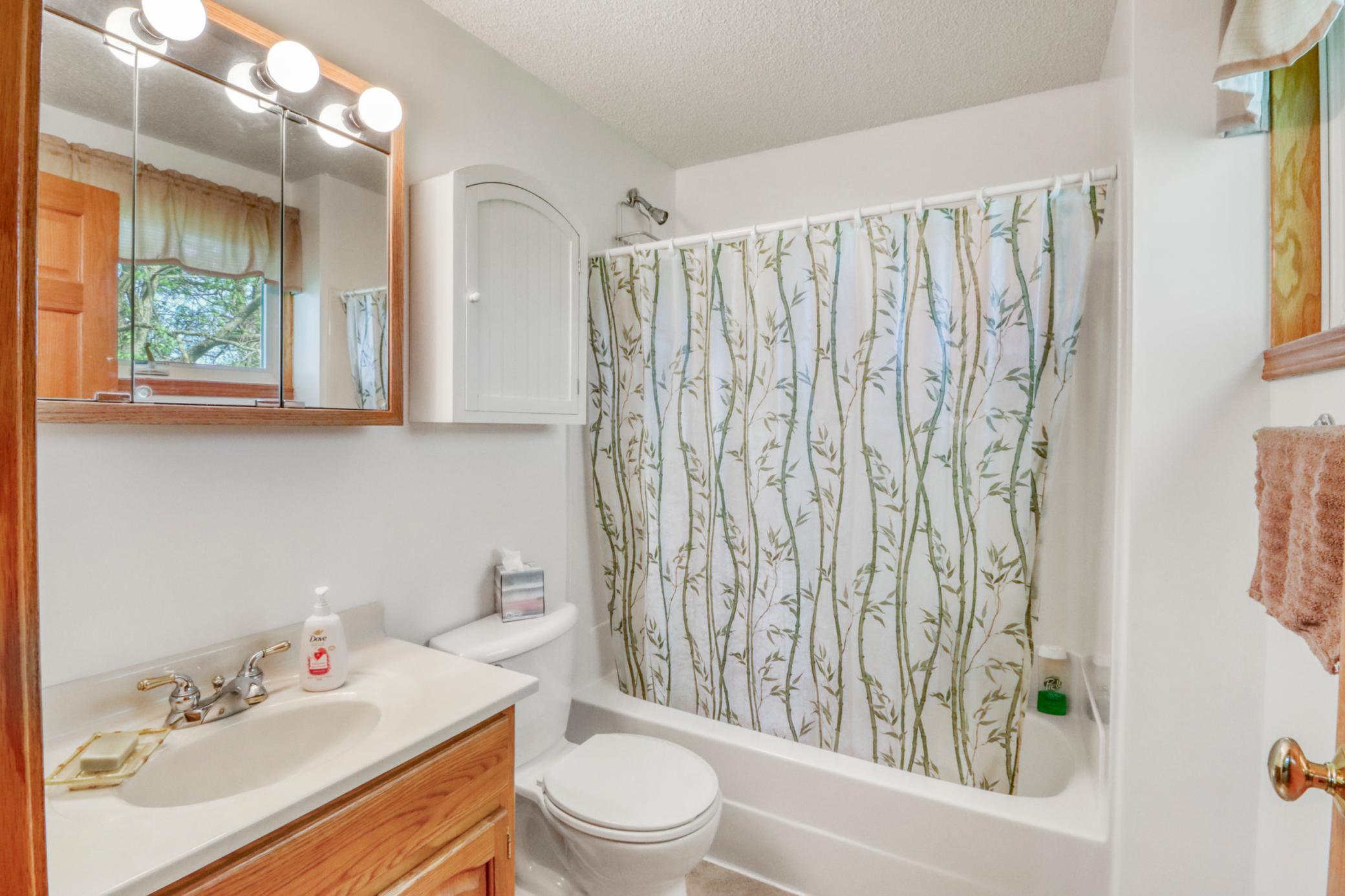 1965 single family home for sale at 23816 Wheeler Lake Road in Detroit Lakes, MN — 3 bed, 2 bath (photo 20 of 49)