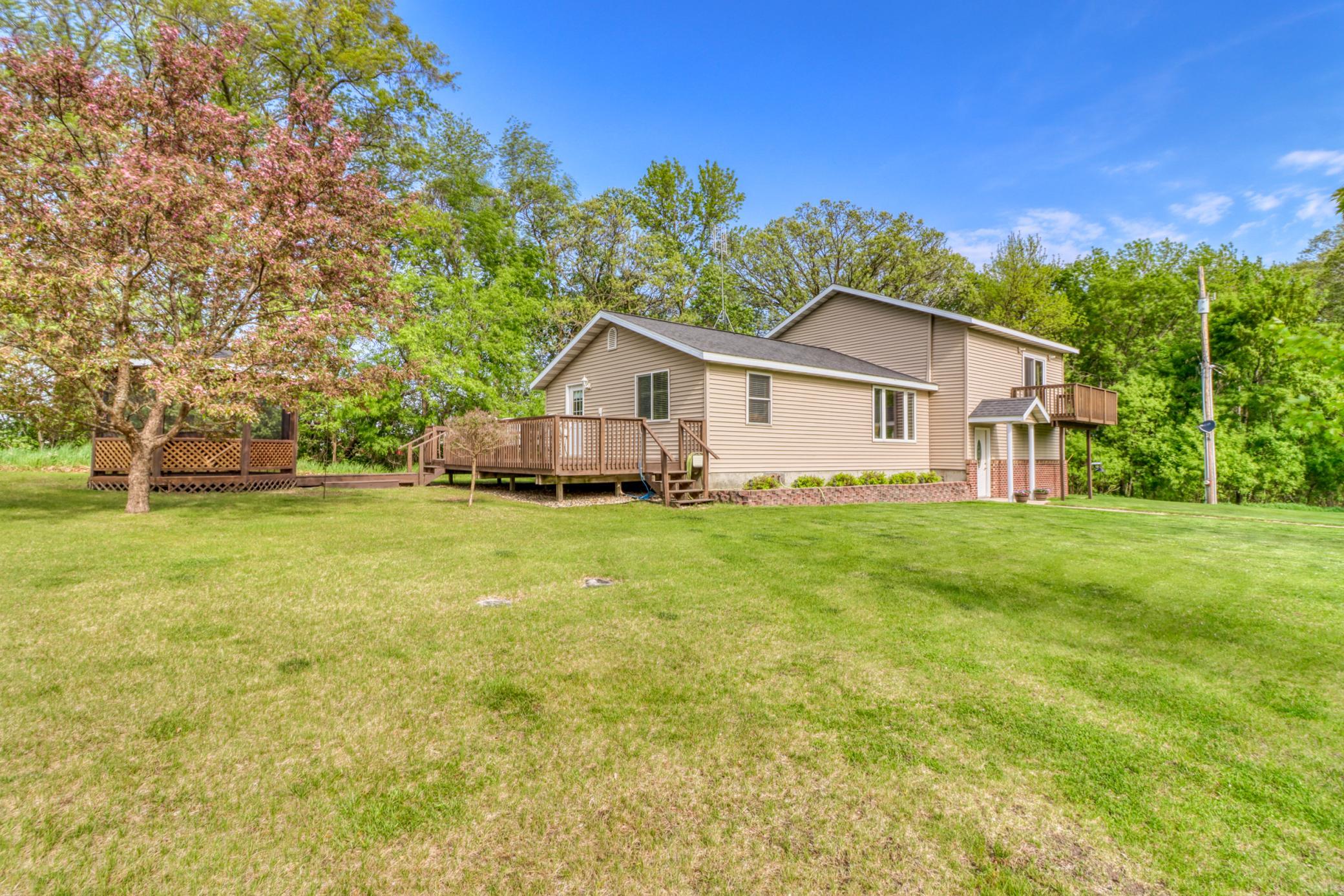 1965 single family home for sale at 23816 Wheeler Lake Road in Detroit Lakes, MN — 3 bed, 2 bath (photo 3 of 49)