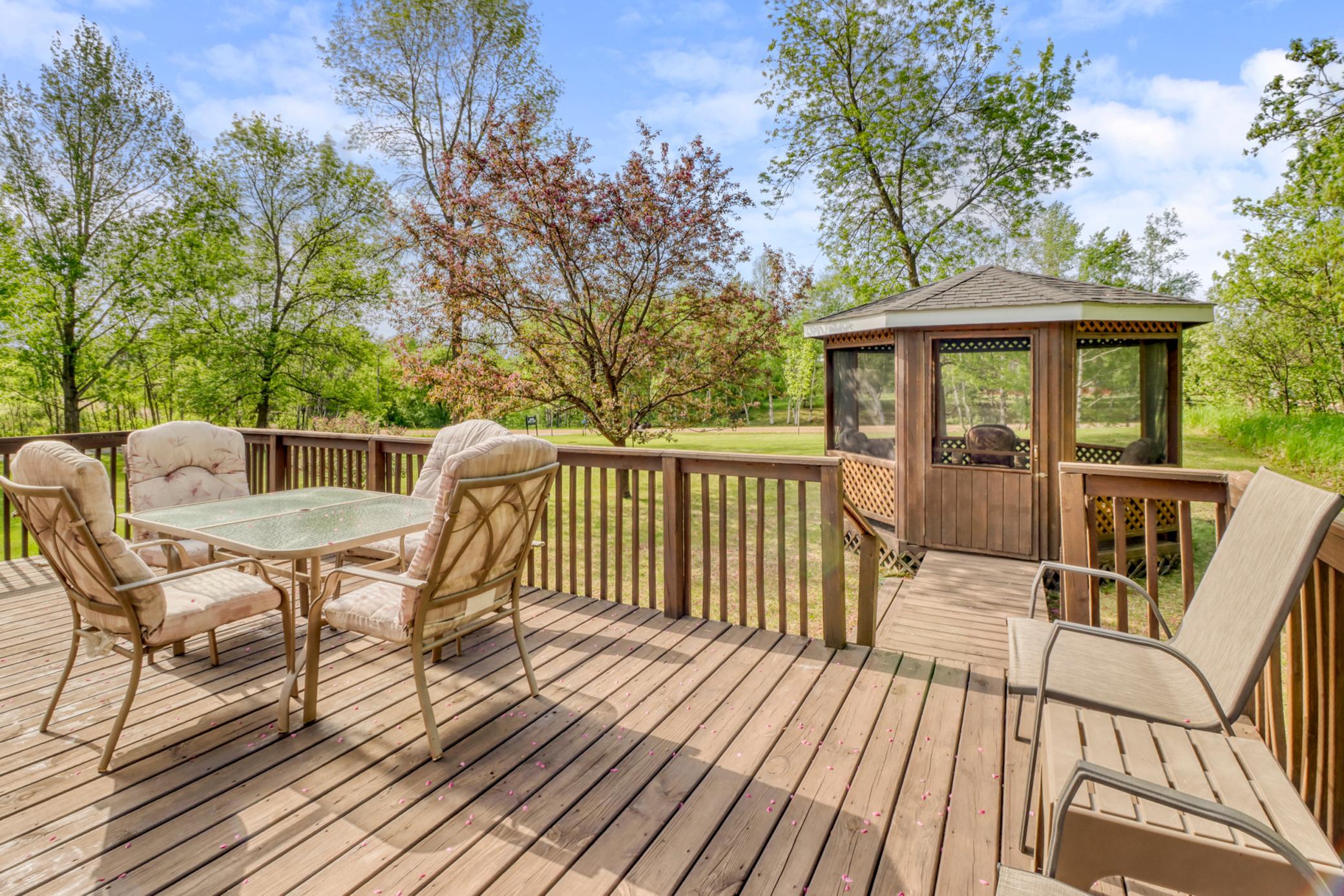 1965 single family home for sale at 23816 Wheeler Lake Road in Detroit Lakes, MN — 3 bed, 2 bath (photo 34 of 49)