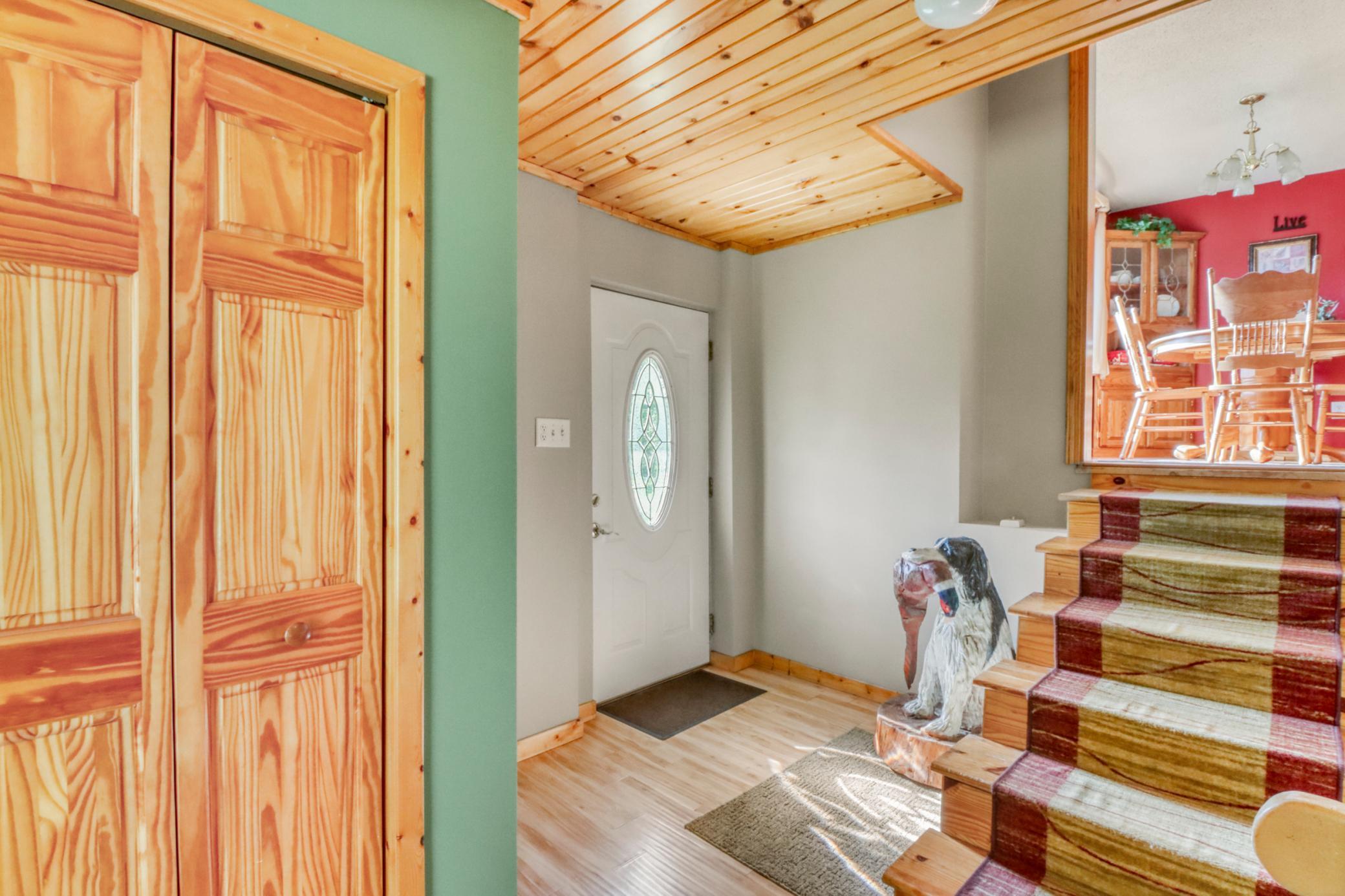 1965 single family home for sale at 23816 Wheeler Lake Road in Detroit Lakes, MN — 3 bed, 2 bath (photo 5 of 49)