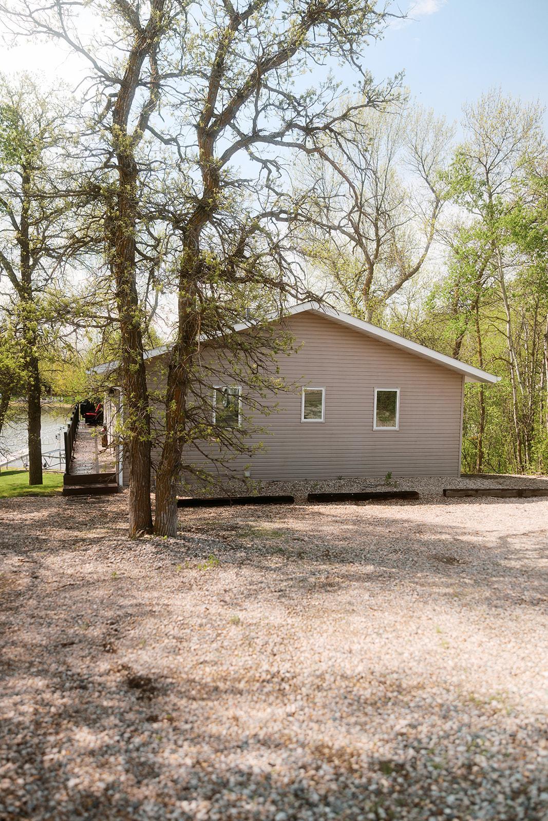 2006 single family home for sale at 186 RUGBY POINT Road in Bottineau, ND — 5 bed, 2 bath (photo 2 of 76)