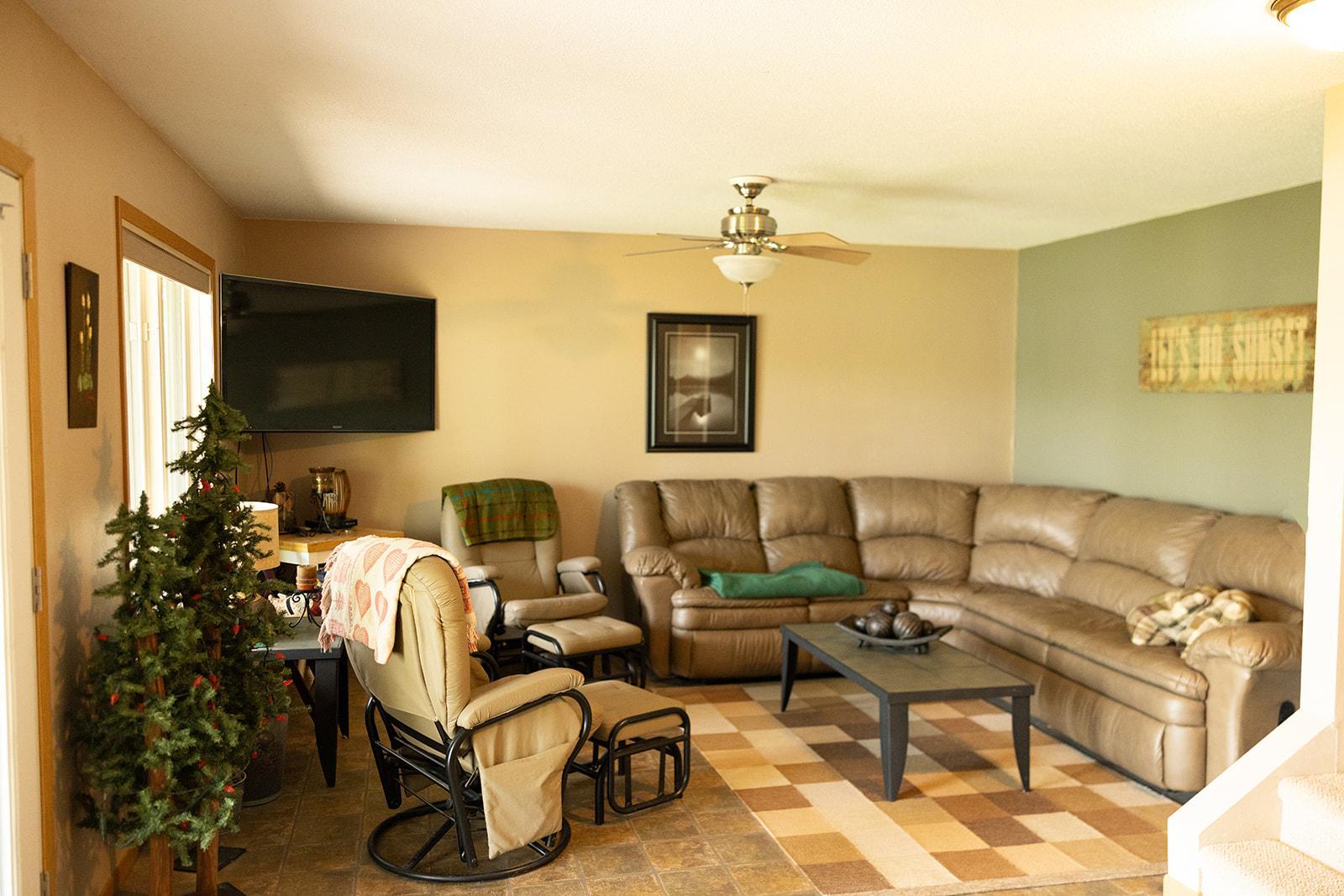 2006 single family home for sale at 186 RUGBY POINT Road in Bottineau, ND — 5 bed, 2 bath (photo 49 of 76)