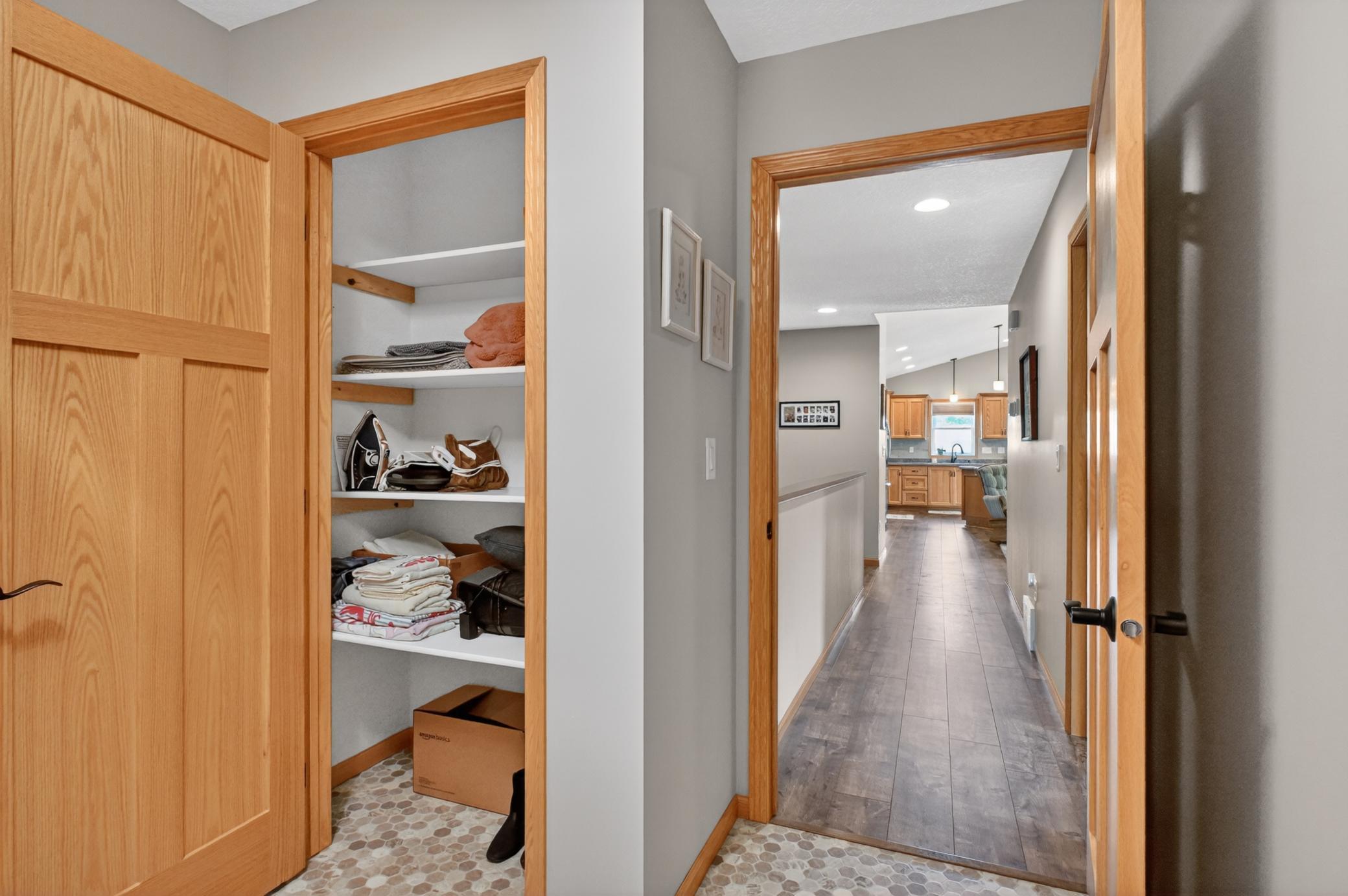 2019 single family home for sale at 614 Dewberry Lane in Alexandria, MN — 4 bed, 3 bath (photo 39 of 63)