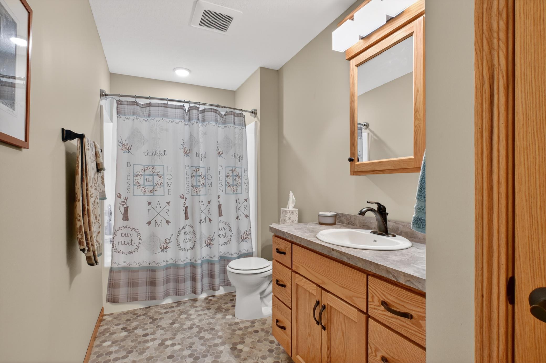 2019 single family home for sale at 614 Dewberry Lane in Alexandria, MN — 4 bed, 3 bath (photo 55 of 63)