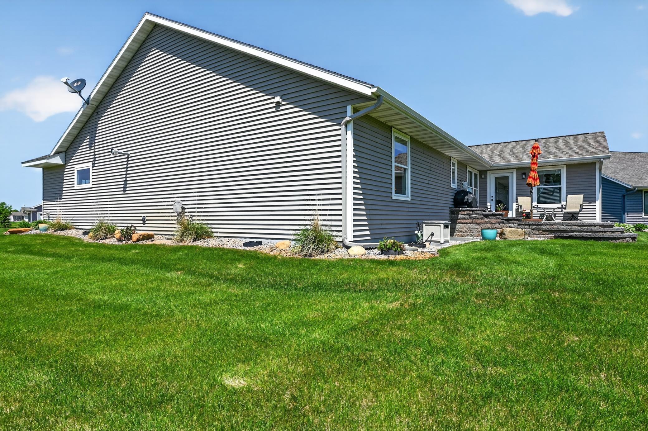 2019 single family home for sale at 614 Dewberry Lane in Alexandria, MN — 4 bed, 3 bath (photo 7 of 63)
