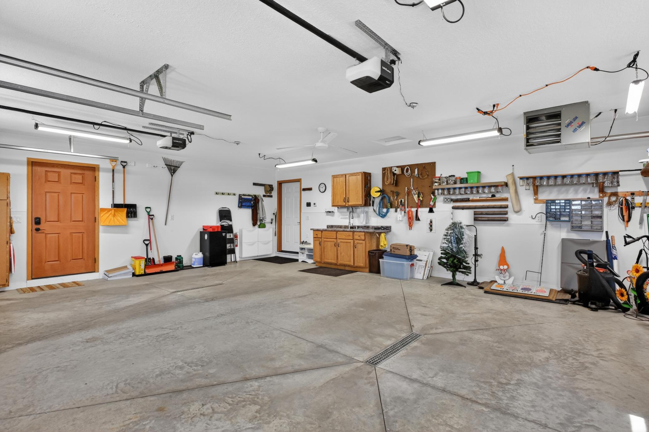 2019 single family home for sale at 614 Dewberry Lane in Alexandria, MN — 4 bed, 3 bath (photo 61 of 63)