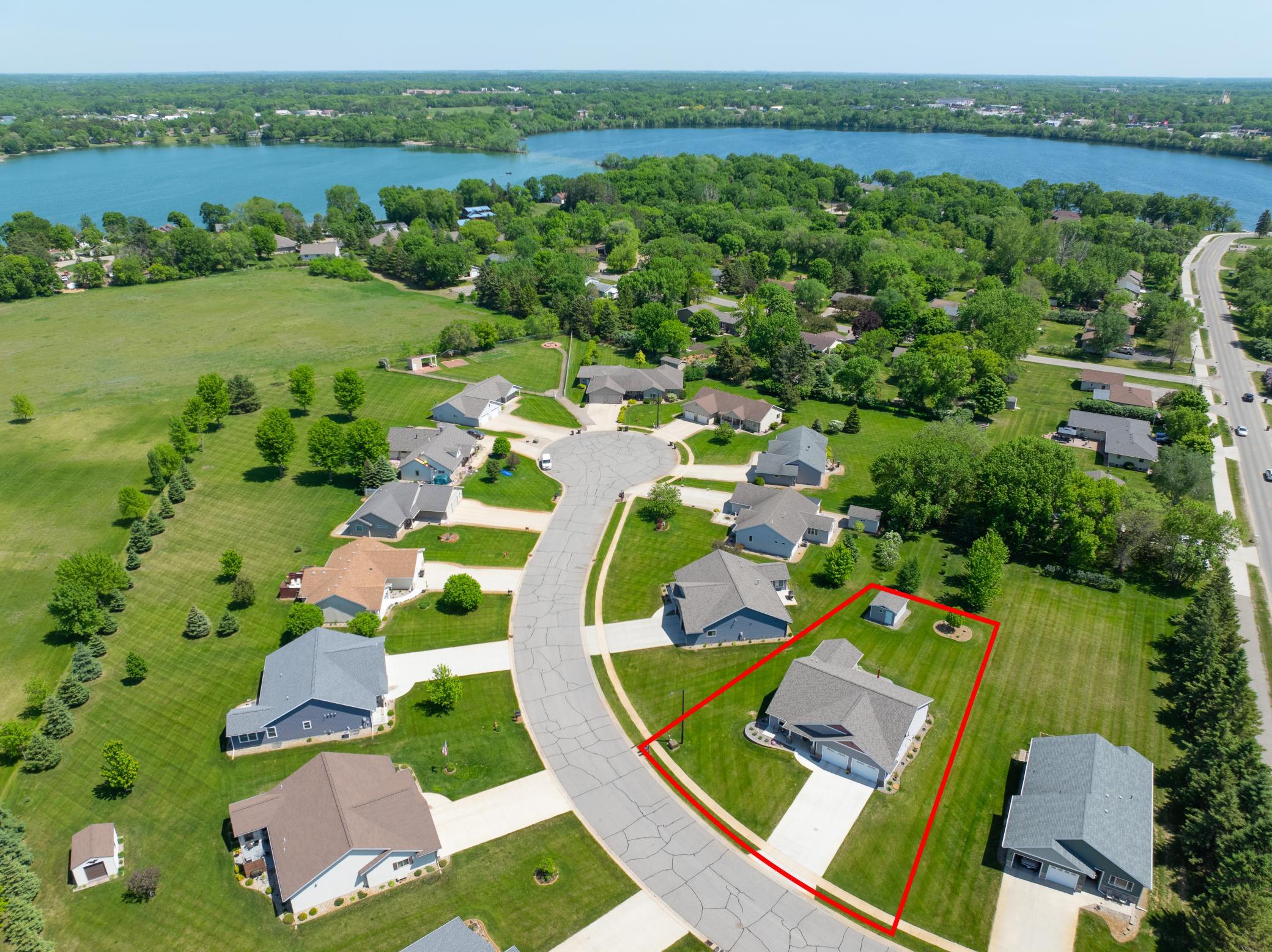 2019 single family home for sale at 614 Dewberry Lane in Alexandria, MN — 4 bed, 3 bath (photo 63 of 63)