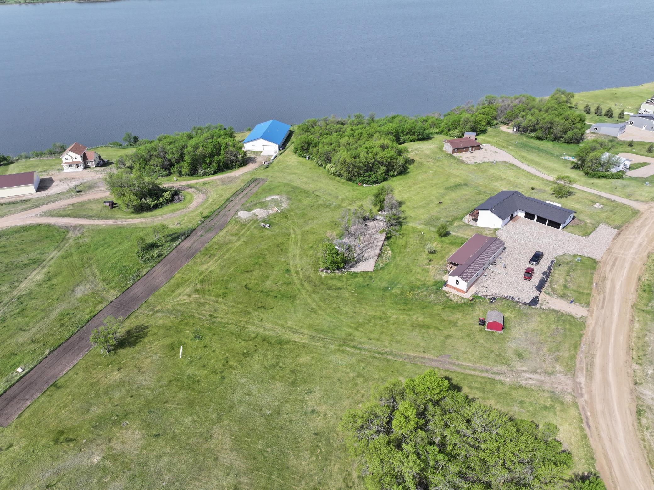 2021 single family home for sale at 2830 G St in Harvey, ND — 3 bed, 2 bath (photo 3 of 43)