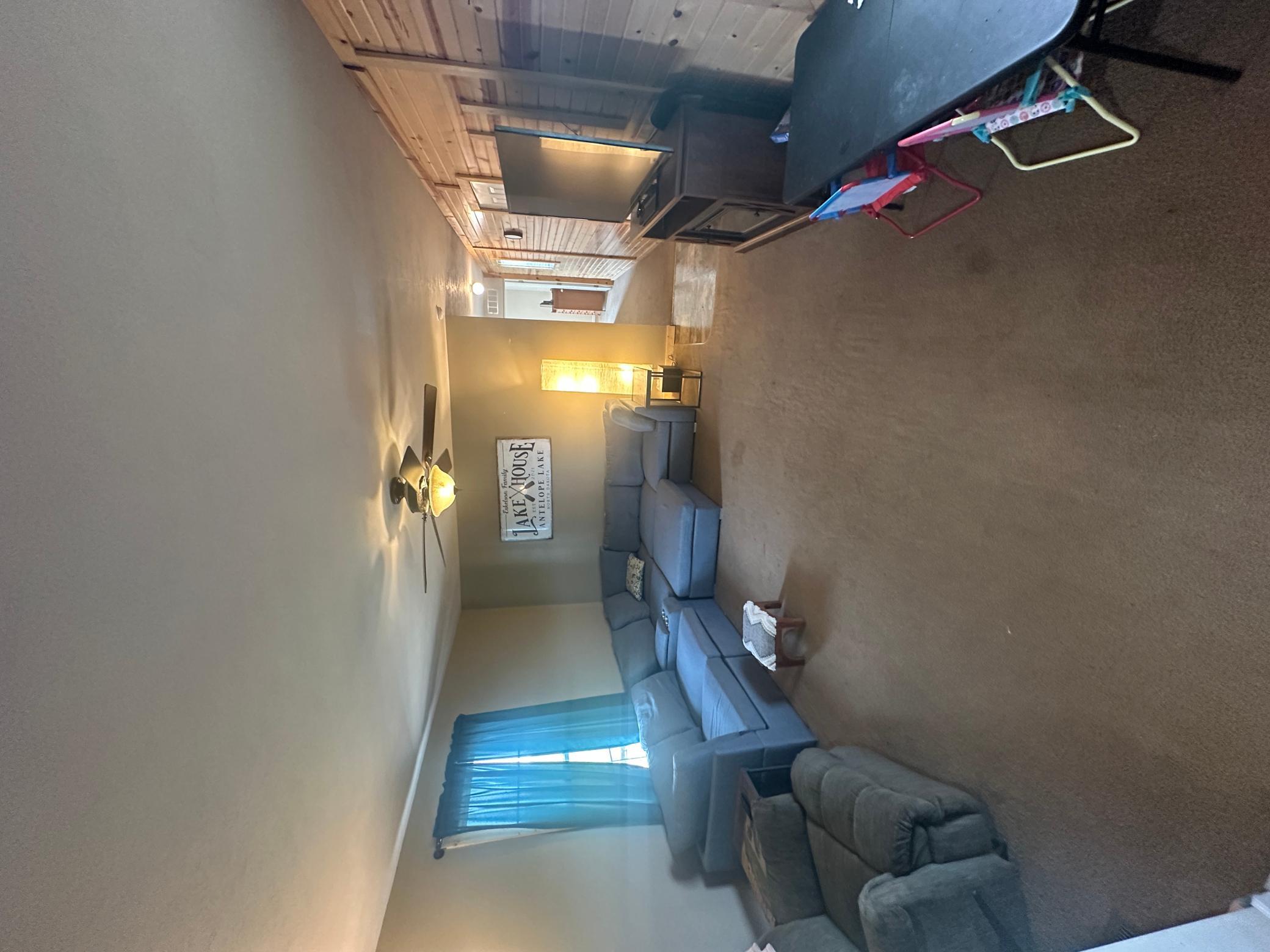 2021 single family home for sale at 2830 G St in Harvey, ND — 3 bed, 2 bath (photo 32 of 43)