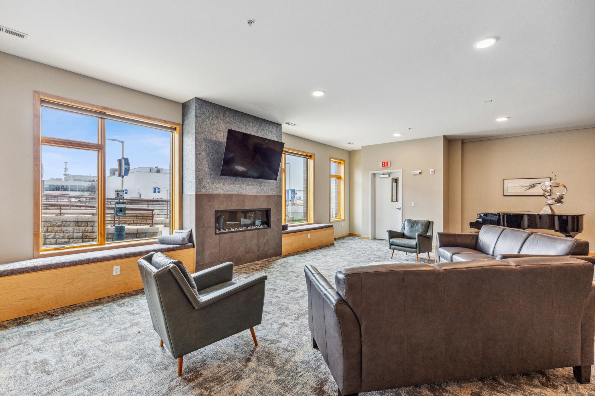 2018 condo for sale at 200 4th Avenue N, Unit 102 in Fargo, ND — 2 bed, 2 bath (photo 33 of 51)