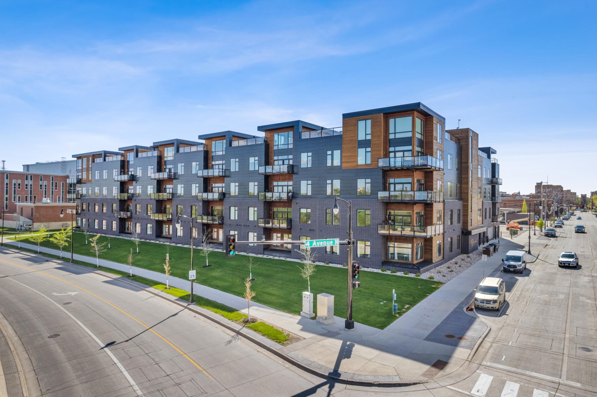 2018 condo for sale at 200 4th Avenue N, Unit 102 in Fargo, ND — 2 bed, 2 bath (photo 38 of 51)