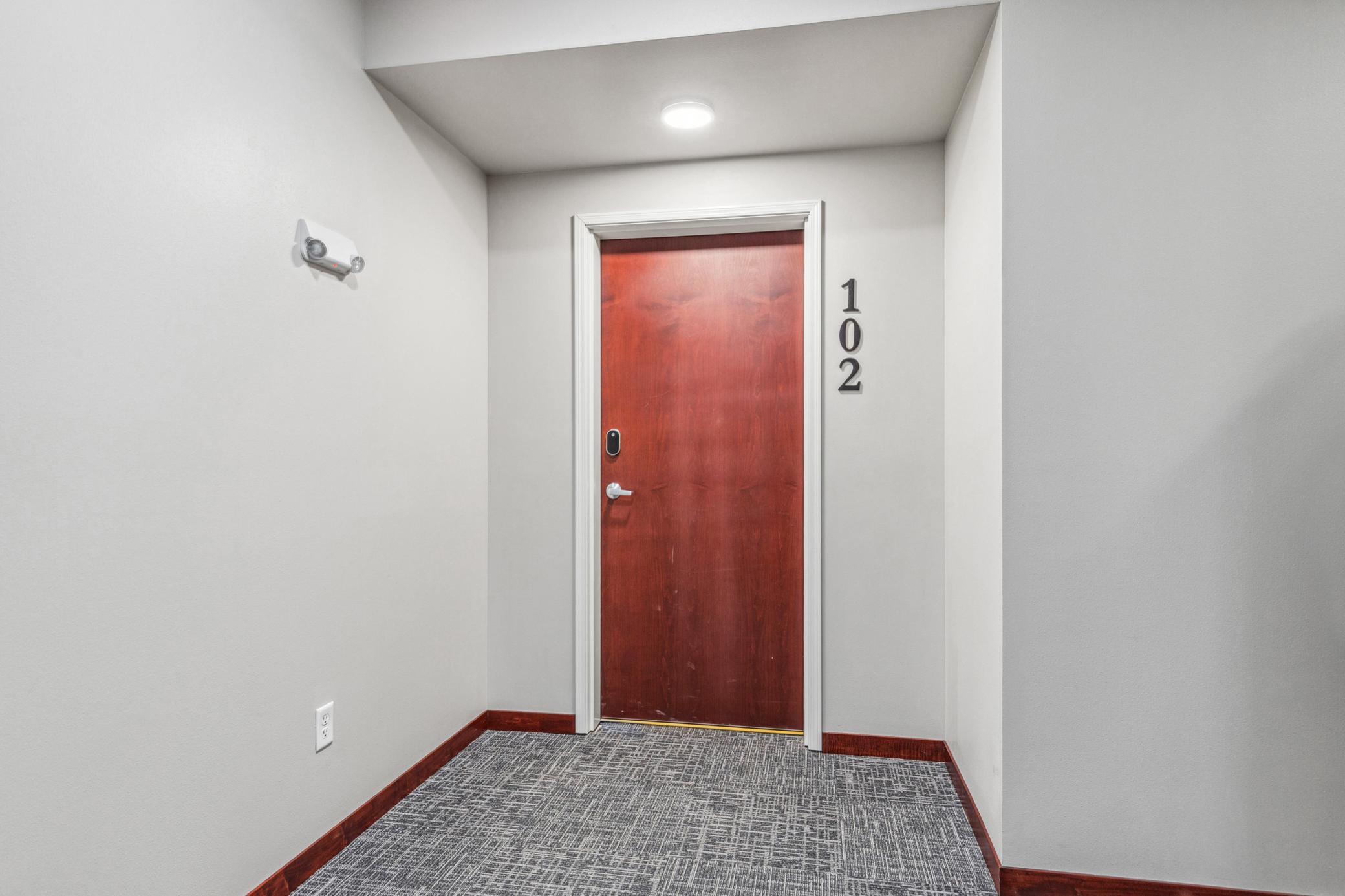 2018 condo for sale at 200 4th Avenue N, Unit 102 in Fargo, ND — 2 bed, 2 bath (photo 6 of 51)