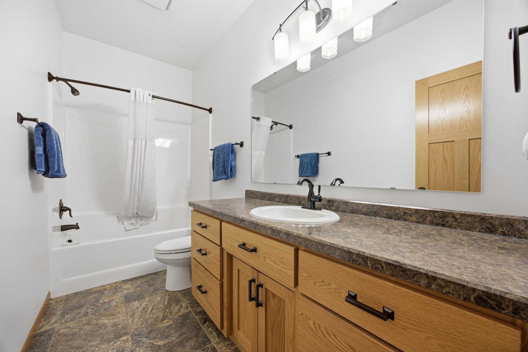 4727 6th Street W, West Fargo ND 58078 - Photo 22 of 40
