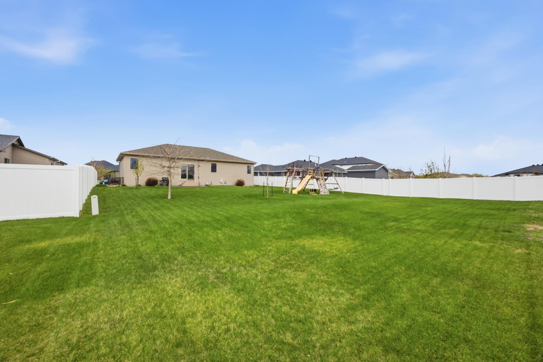 4727 6th Street W, West Fargo ND 58078 - Photo 40 of 40
