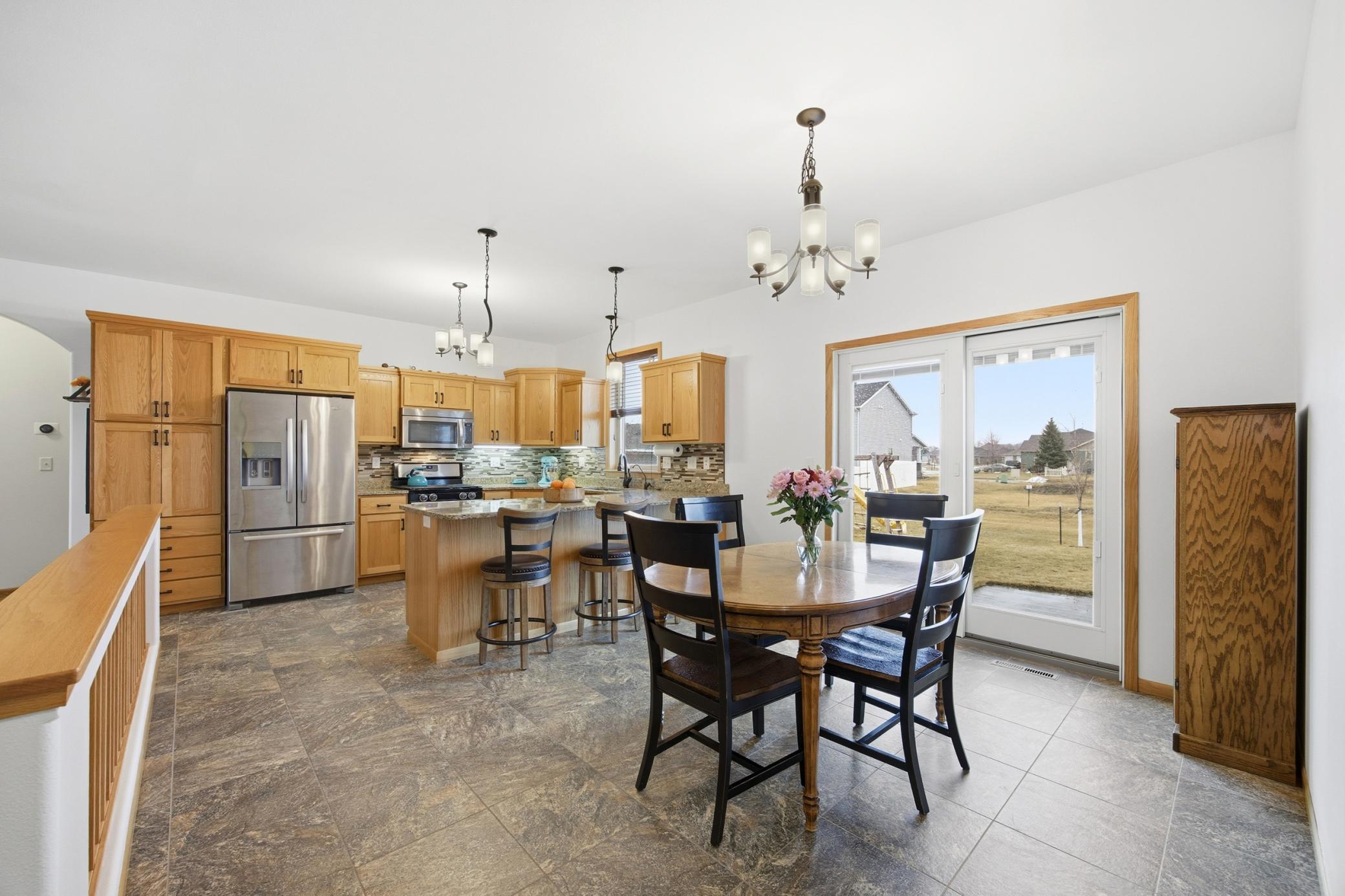 4727 6th Street W, West Fargo ND 58078 - Photo 8 of 40