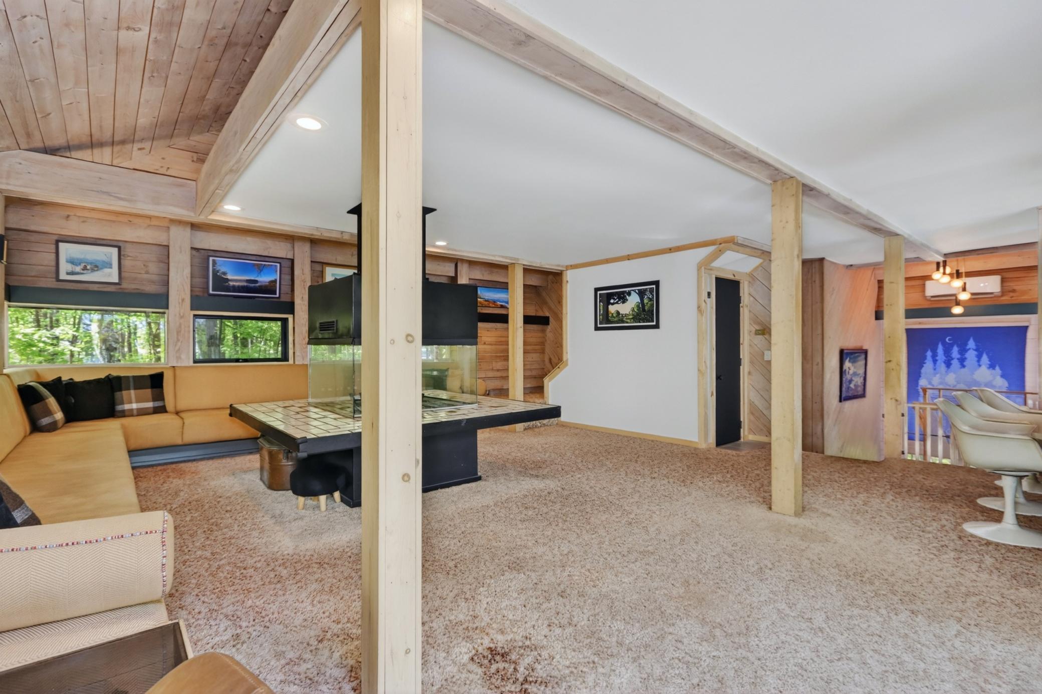 1973 single family home for sale at 30333 Sunny Beach Road in Grand Rapids, MN — 3 bed, 3 bath (photo 18 of 77)