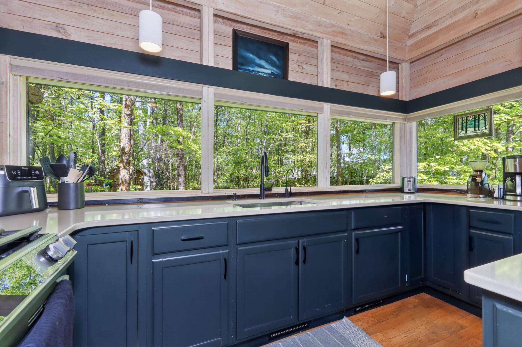 1973 single family home for sale at 30333 Sunny Beach Road in Grand Rapids, MN — 3 bed, 3 bath (photo 31 of 77)