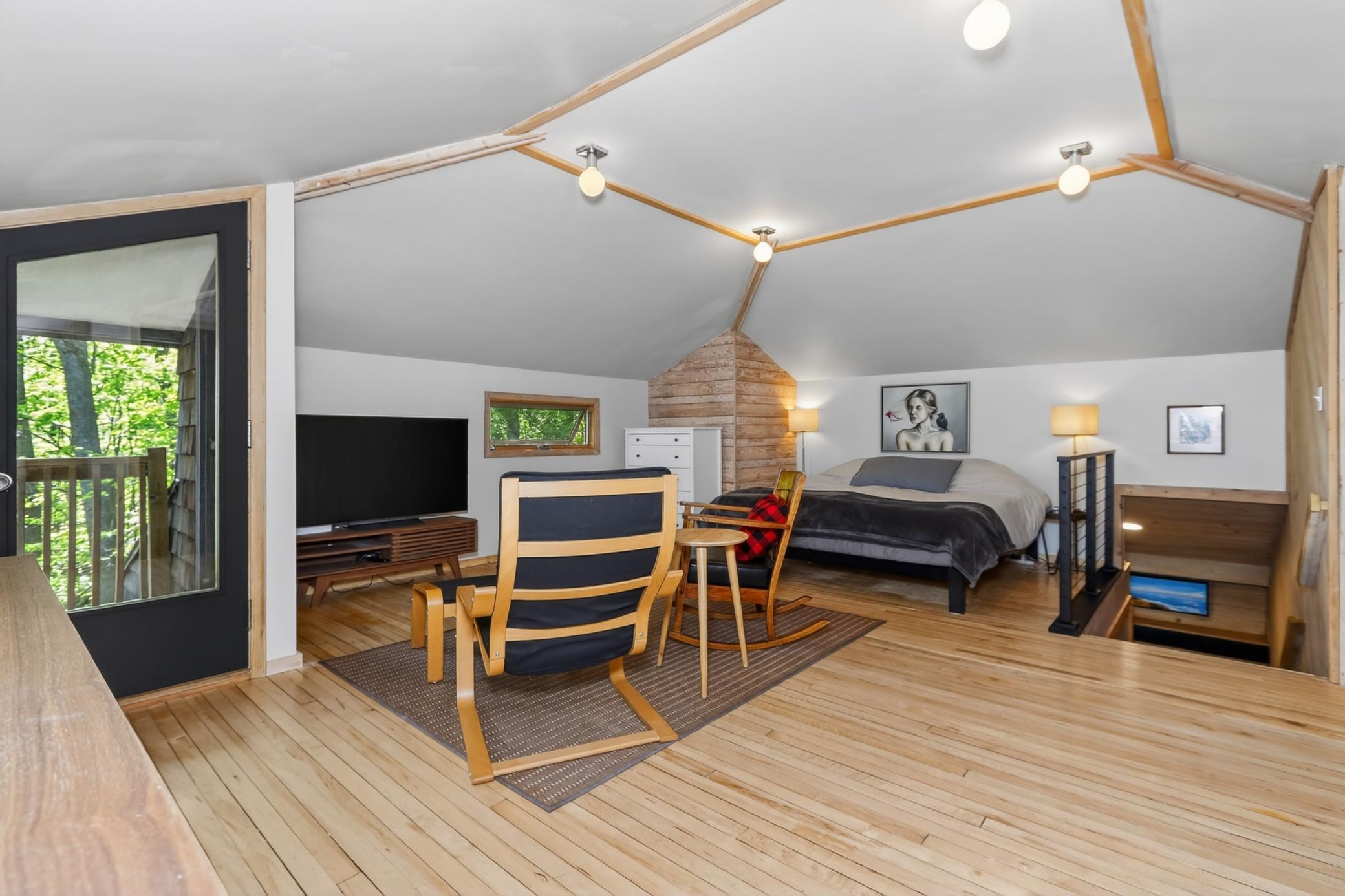 1973 single family home for sale at 30333 Sunny Beach Road in Grand Rapids, MN — 3 bed, 3 bath (photo 37 of 77)