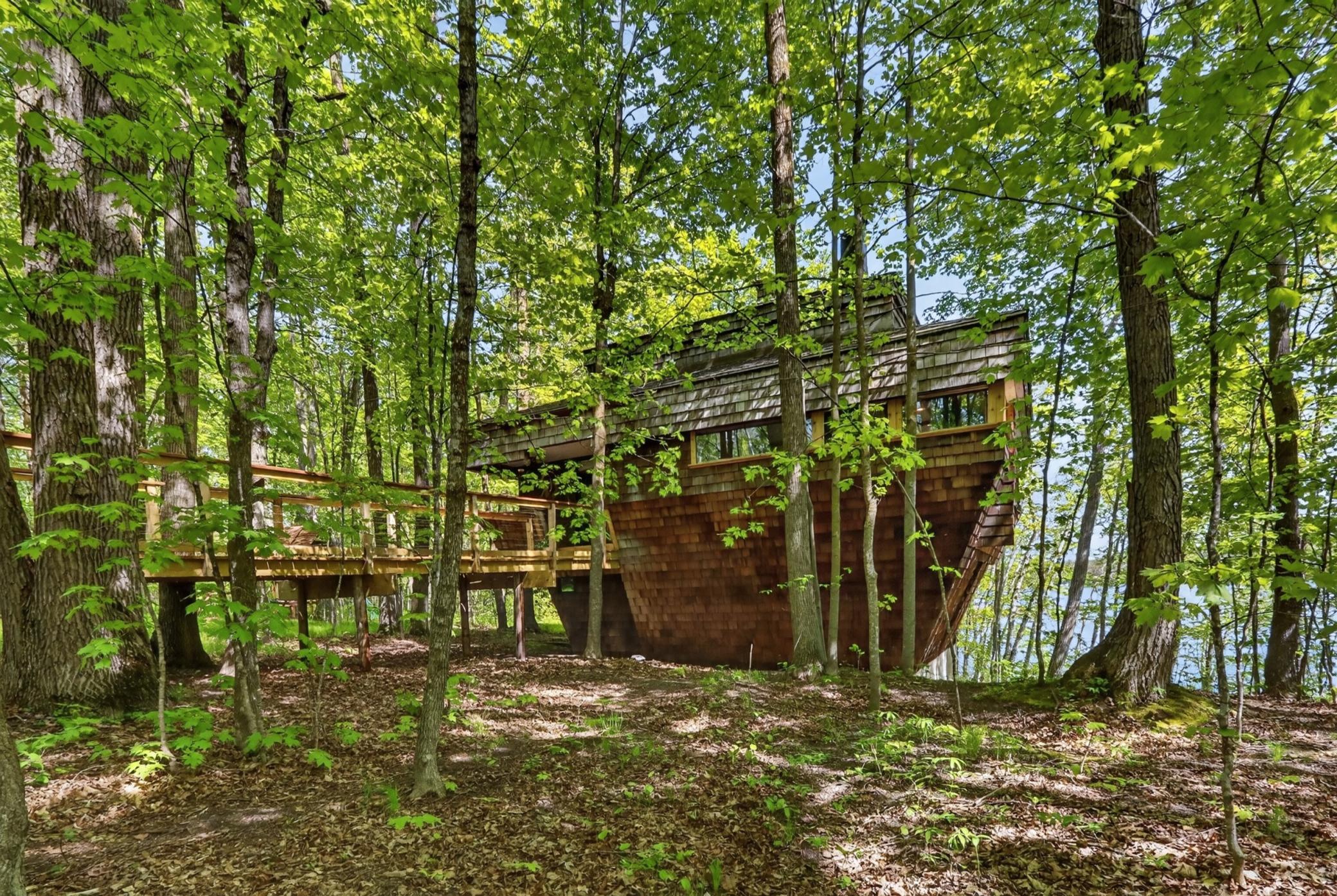 1973 single family home for sale at 30333 Sunny Beach Road in Grand Rapids, MN — 3 bed, 3 bath (photo 58 of 77)