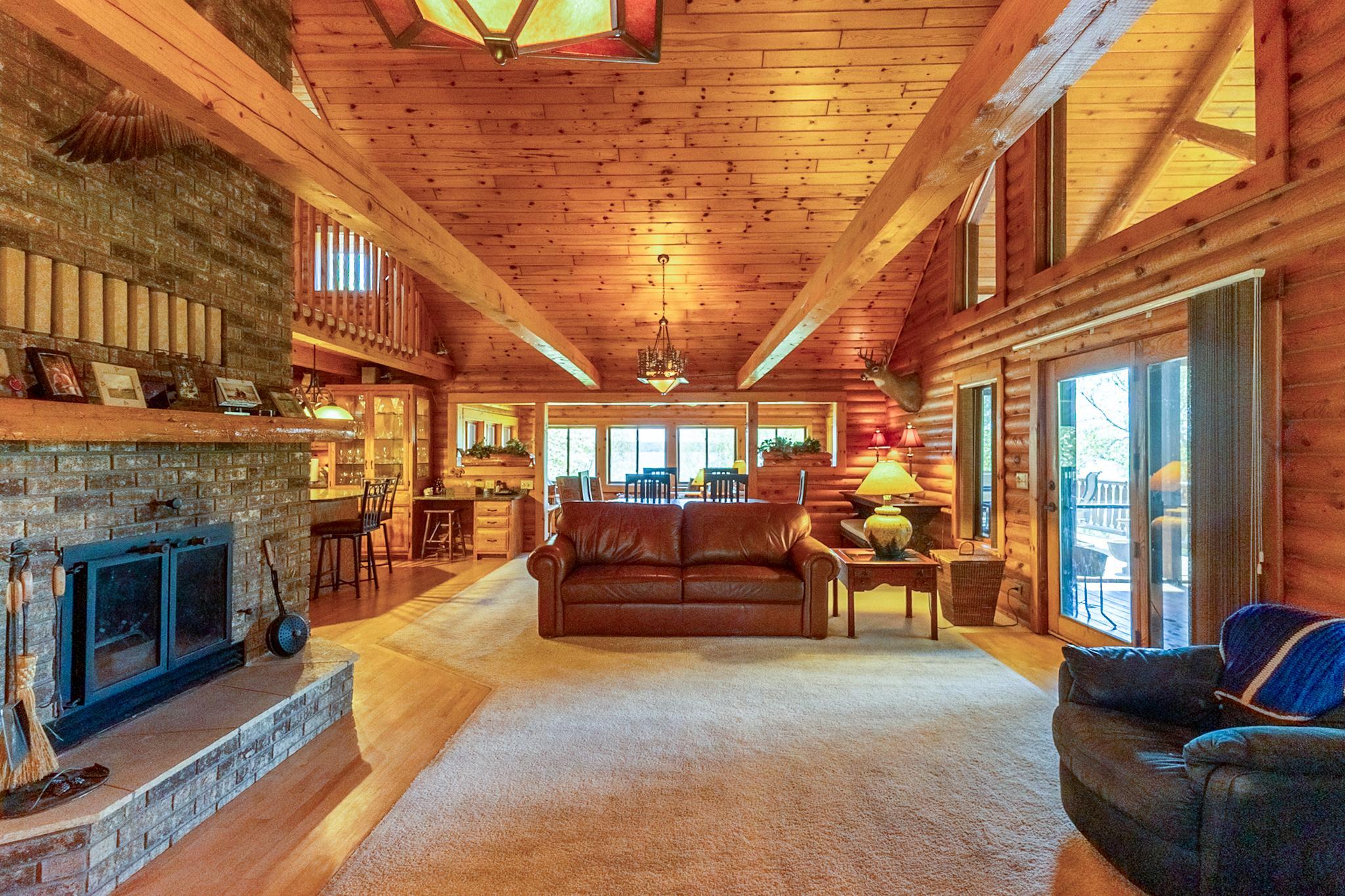 1989 single family home for sale at 20266 Windhill Drive in Bemidji, MN — 5 bed, 4 bath (photo 11 of 108)
