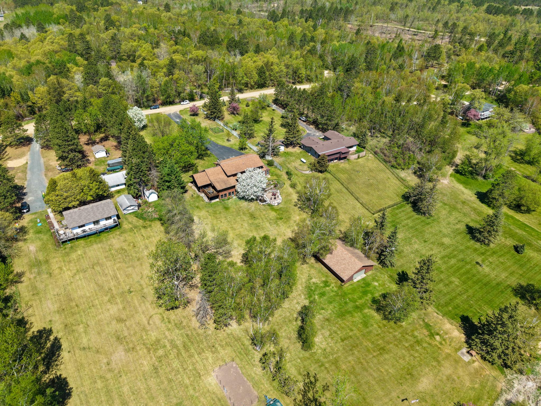 1989 single family home for sale at 20266 Windhill Drive in Bemidji, MN — 5 bed, 4 bath (photo 100 of 108)