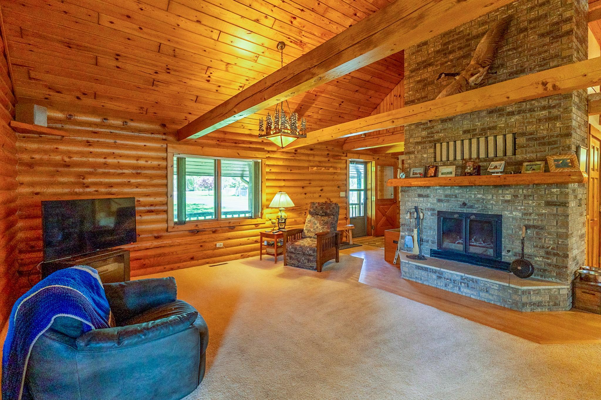 1989 single family home for sale at 20266 Windhill Drive in Bemidji, MN — 5 bed, 4 bath (photo 13 of 108)