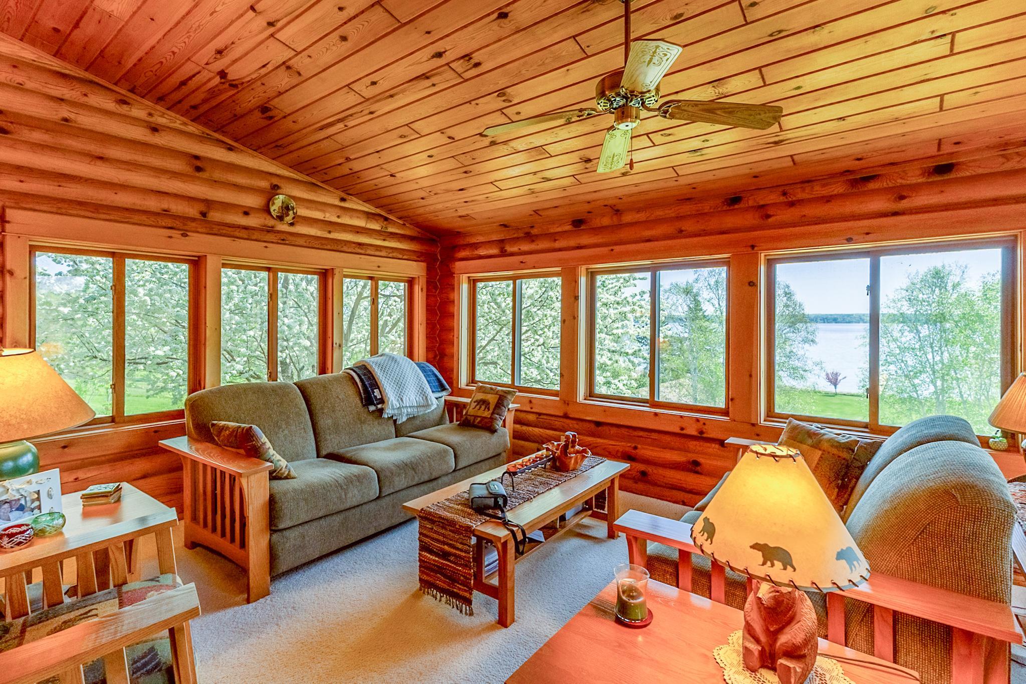 1989 single family home for sale at 20266 Windhill Drive in Bemidji, MN — 5 bed, 4 bath (photo 16 of 108)