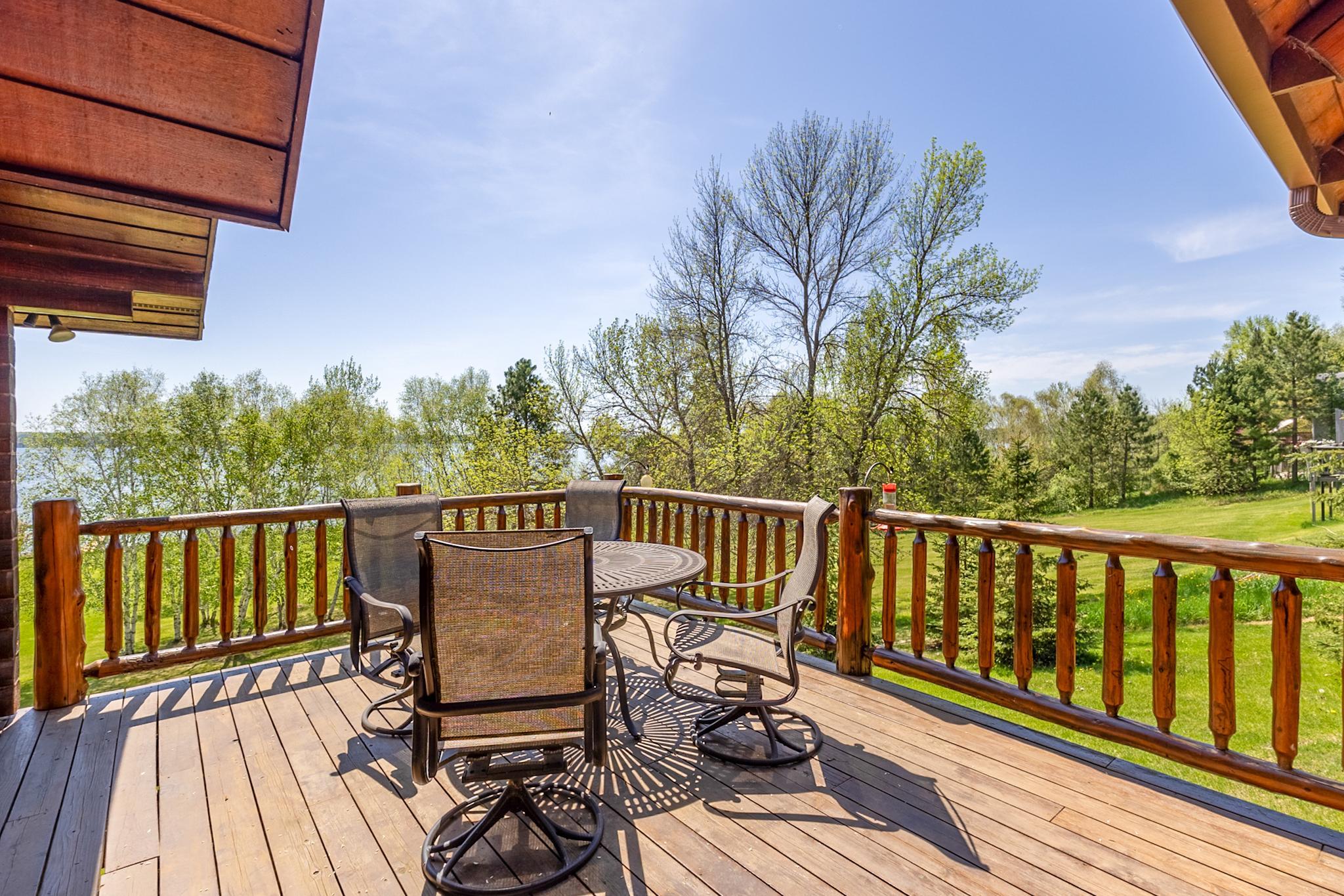 1989 single family home for sale at 20266 Windhill Drive in Bemidji, MN — 5 bed, 4 bath (photo 20 of 108)