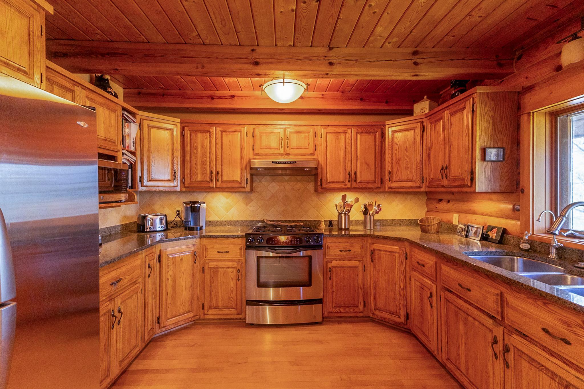 1989 single family home for sale at 20266 Windhill Drive in Bemidji, MN — 5 bed, 4 bath (photo 29 of 108)