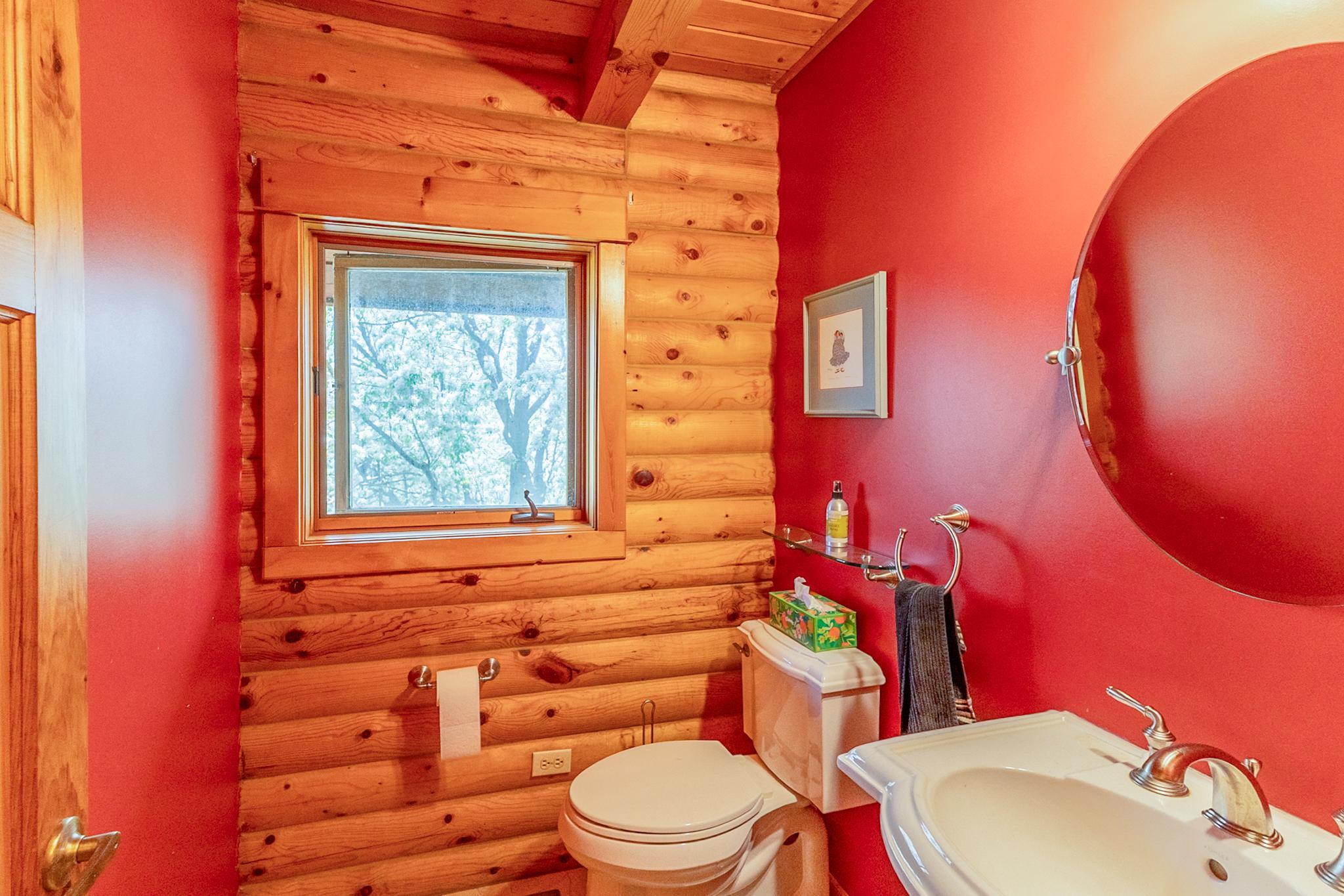 1989 single family home for sale at 20266 Windhill Drive in Bemidji, MN — 5 bed, 4 bath (photo 39 of 108)