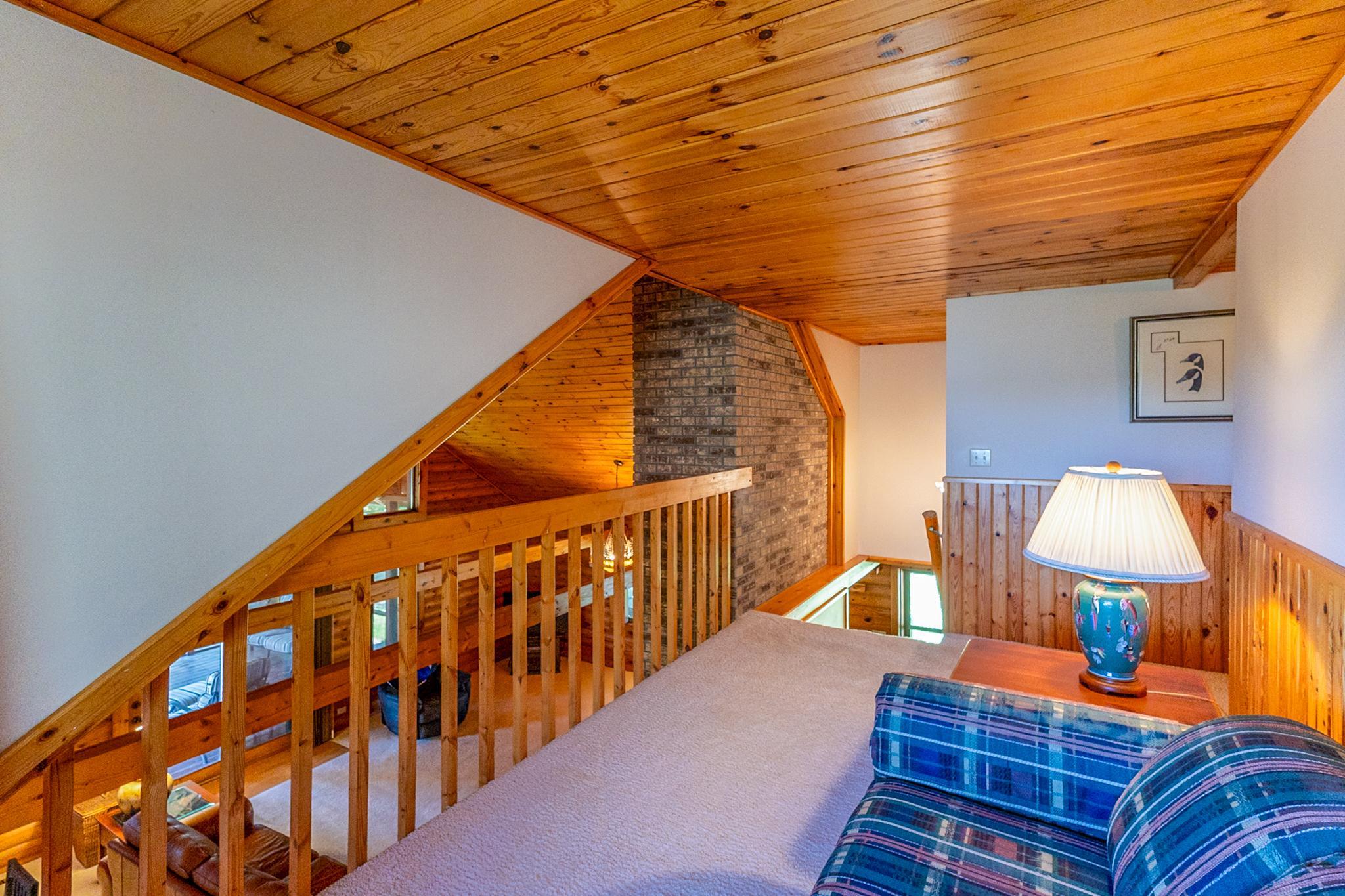 1989 single family home for sale at 20266 Windhill Drive in Bemidji, MN — 5 bed, 4 bath (photo 40 of 108)