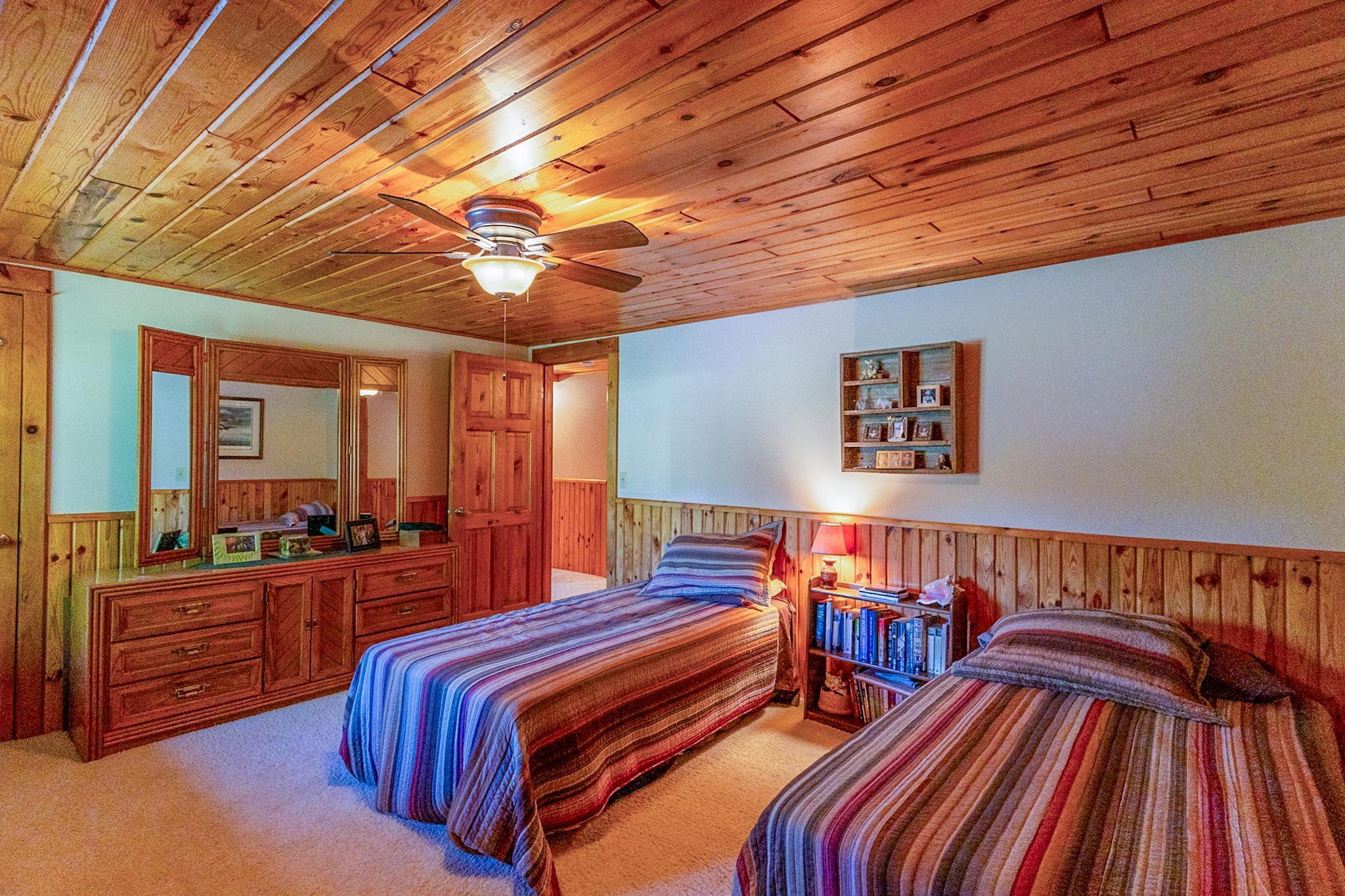 1989 single family home for sale at 20266 Windhill Drive in Bemidji, MN — 5 bed, 4 bath (photo 44 of 108)