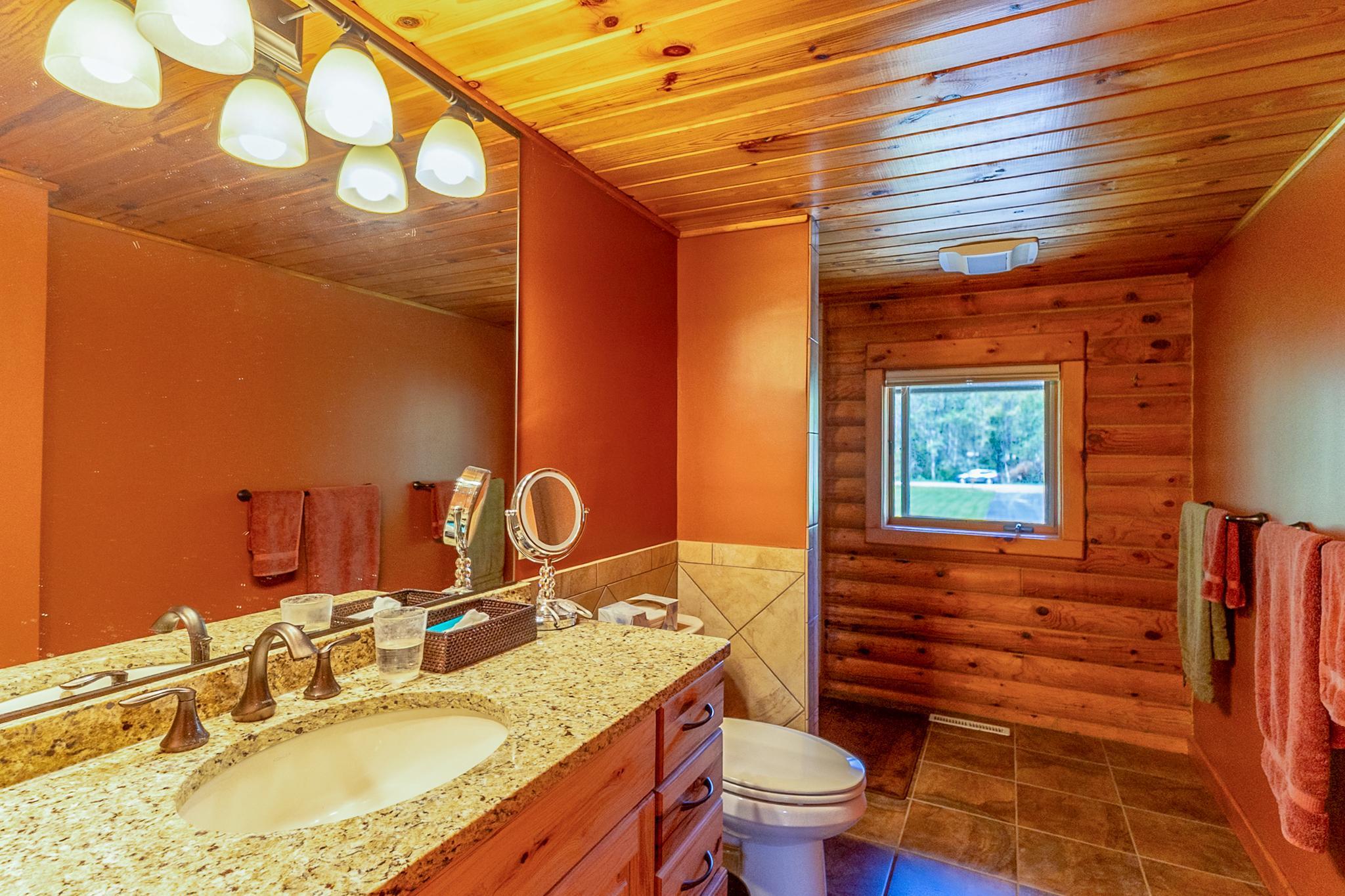 1989 single family home for sale at 20266 Windhill Drive in Bemidji, MN — 5 bed, 4 bath (photo 48 of 108)