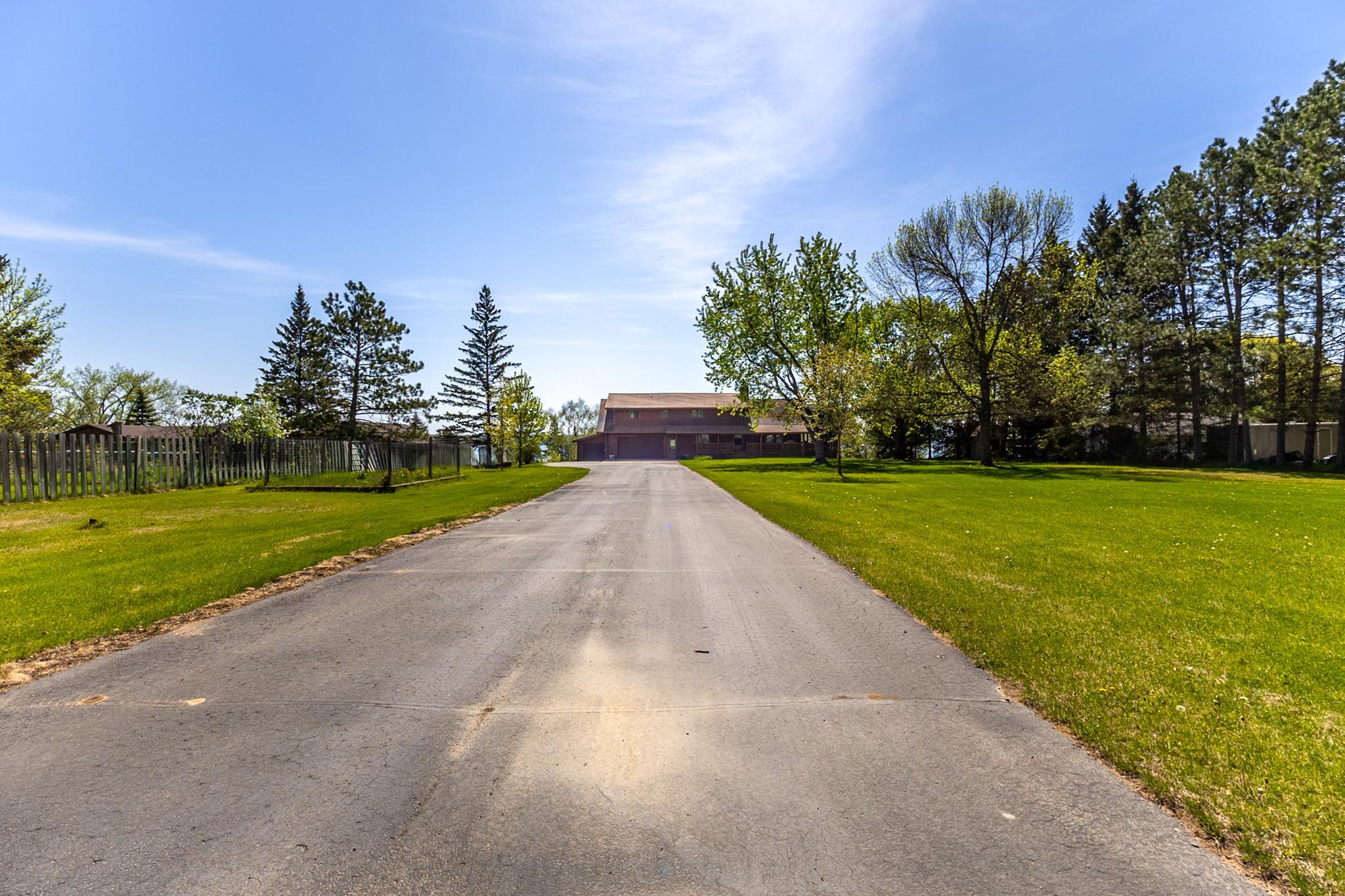 1989 single family home for sale at 20266 Windhill Drive in Bemidji, MN — 5 bed, 4 bath (photo 96 of 108)